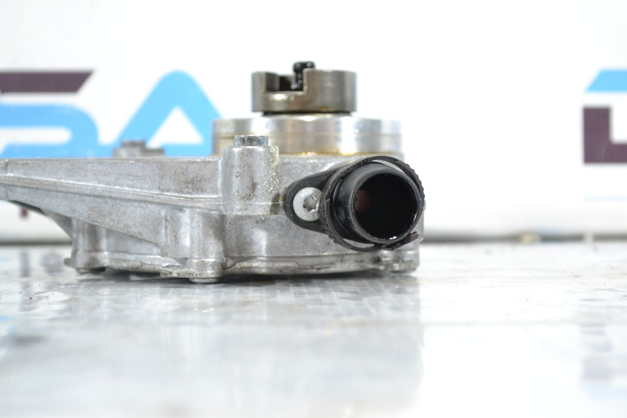 Насос вакуумный оригинал BMW F25/F15/F16/F26/F23/F30/F32/F10  из Японии, 4900 рублей, Кореновск
