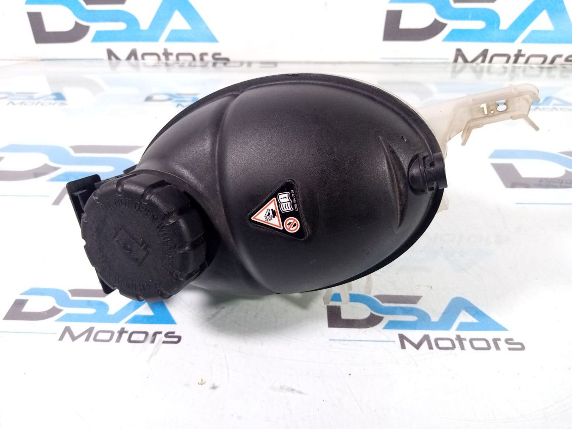 https://ycs.partsauto.market/partsauto-images/thmbs/userImages/b7628e092085f1f91467af1afb6e7630/part/f8d0ae97-dc34-4315-af83-459eff5616c2_1726683451673.jpg