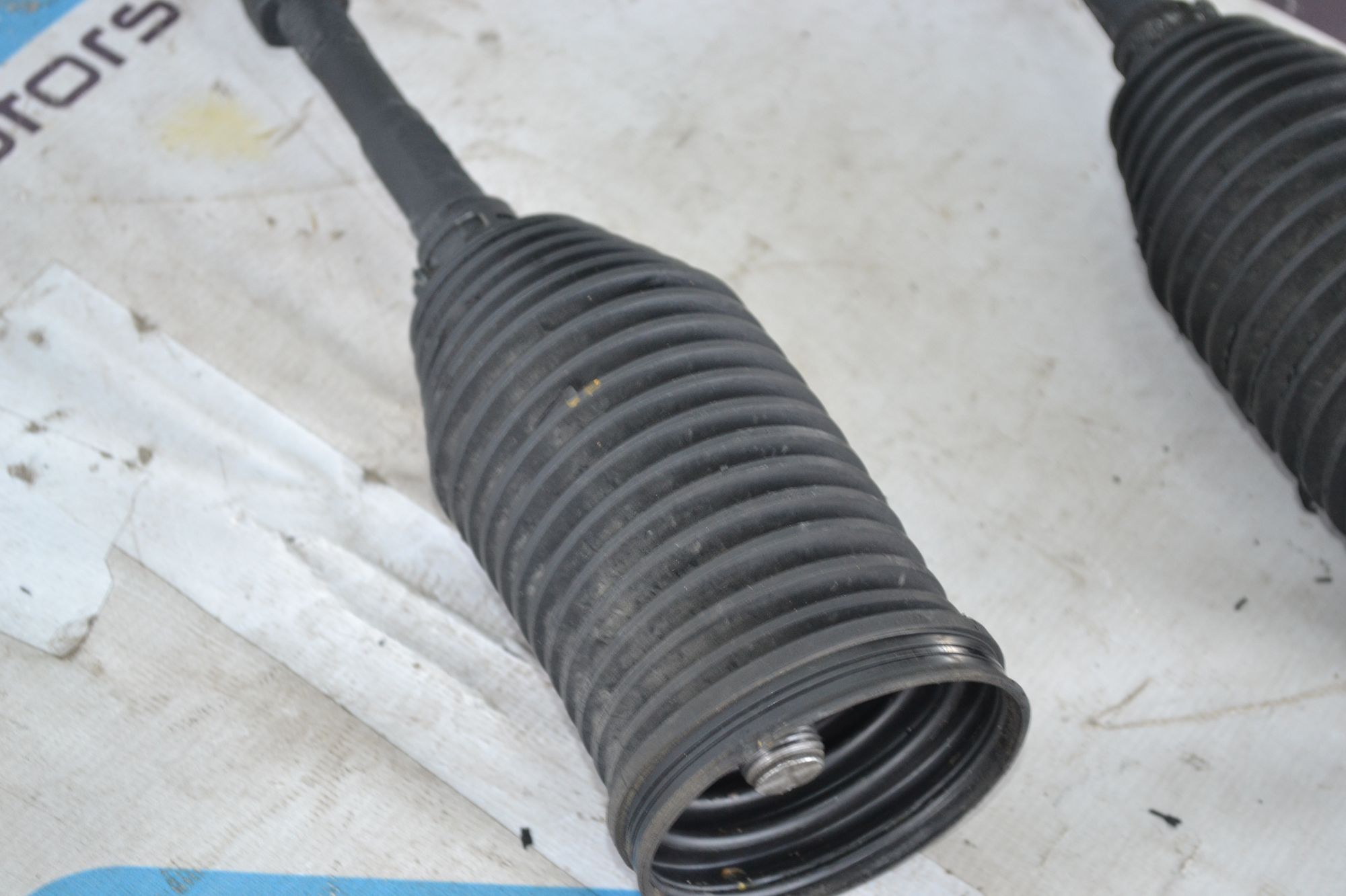 https://ycs.partsauto.market/partsauto-images/thmbs/userImages/b7628e092085f1f91467af1afb6e7630/part/f8fe2a1c-a5ff-4b95-be15-7457051f3457_1785312534692.jpg