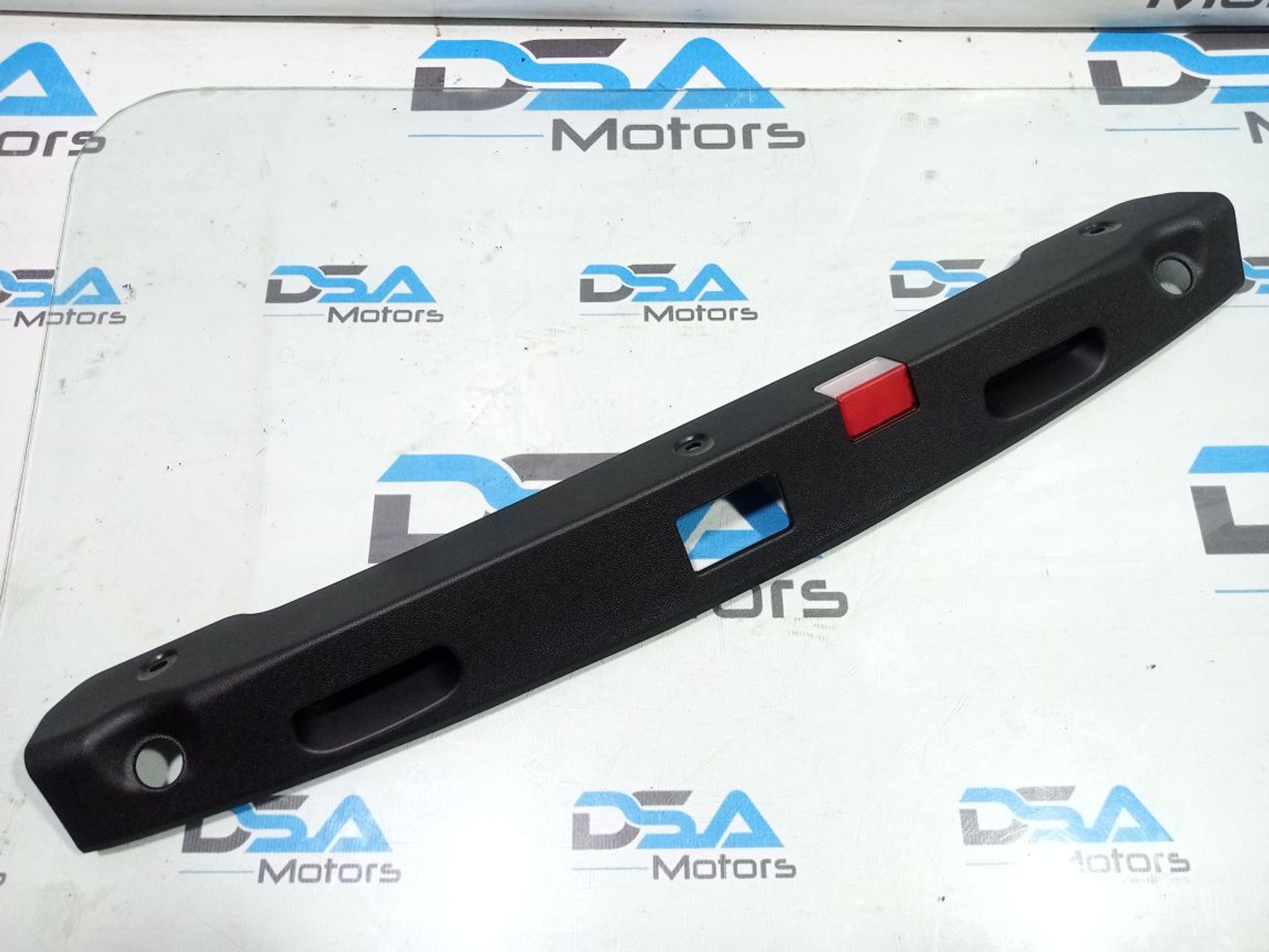 https://ycs.partsauto.market/partsauto-images/thmbs/userImages/b7628e092085f1f91467af1afb6e7630/part/f90154d4-86cb-41d9-b5fe-6845498aa5bc_1748615610198.jpg