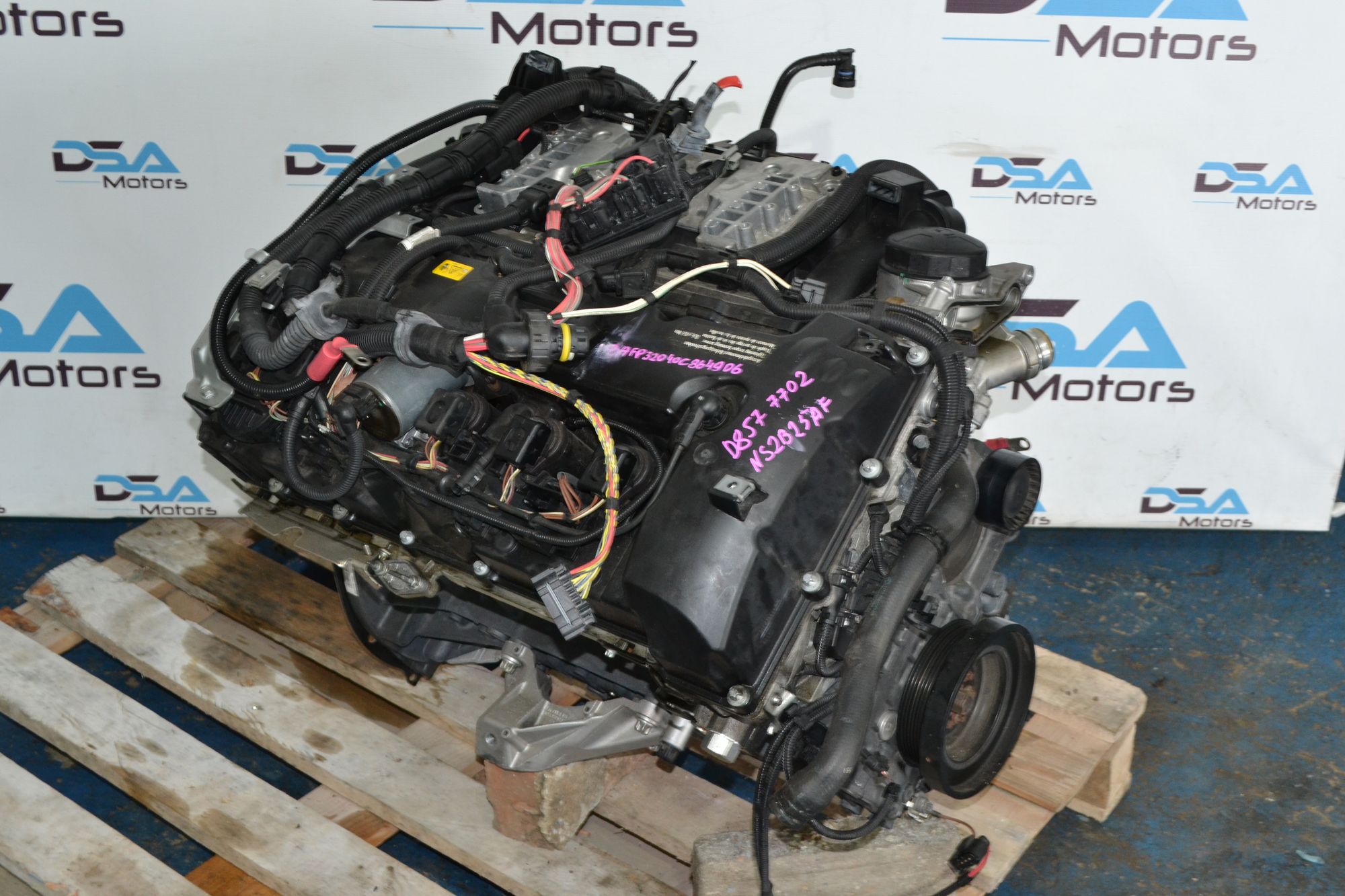 Двигатель N52B25 идеал BMW 5 F10 38т.км из Японии, 210000 рублей, Кореновск