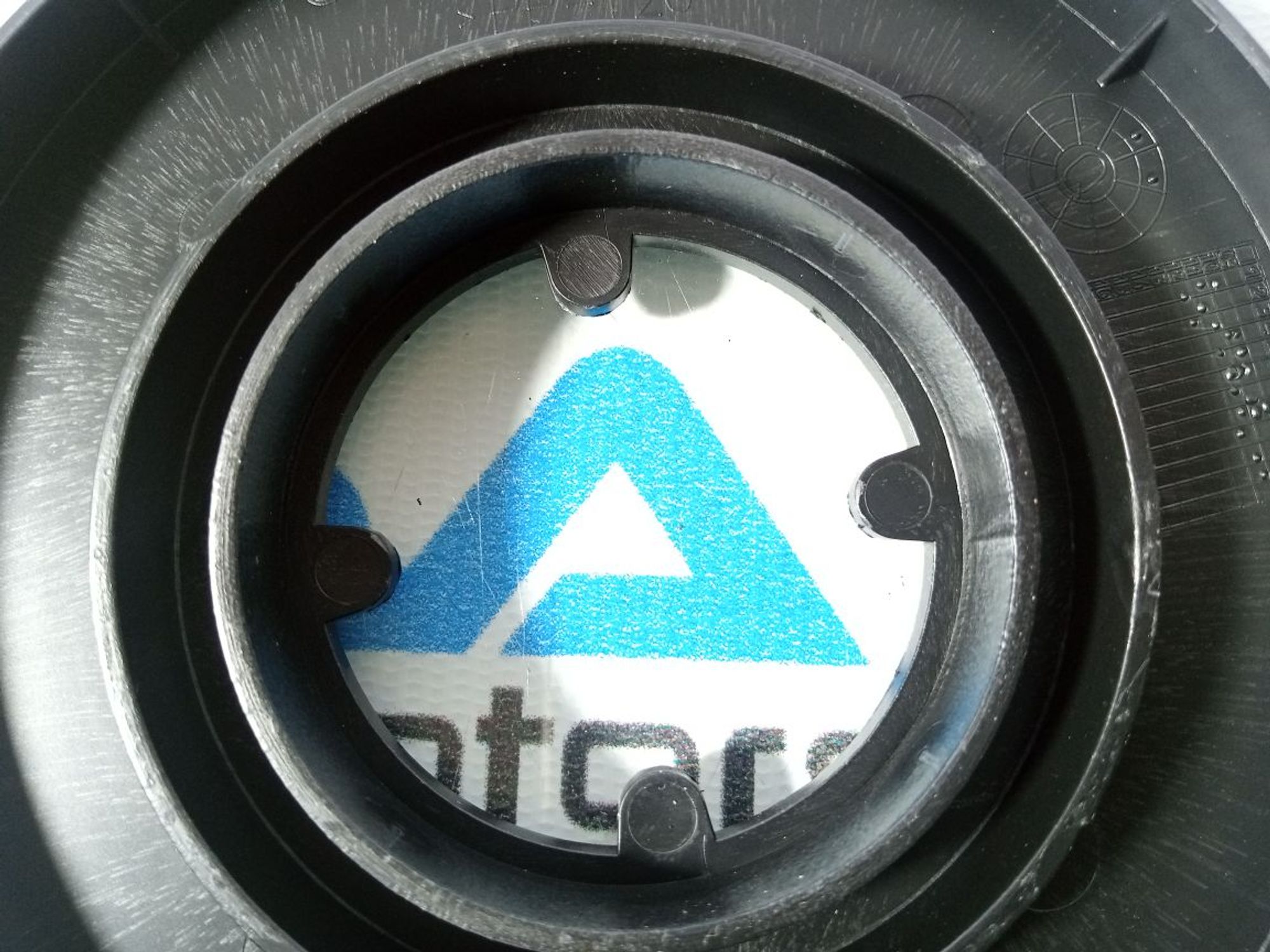 https://ycs.partsauto.market/partsauto-images/thmbs/userImages/b7628e092085f1f91467af1afb6e7630/part/f920b9d5-c7ed-4213-b11e-4e7a555c5966_1740751186824.jpg