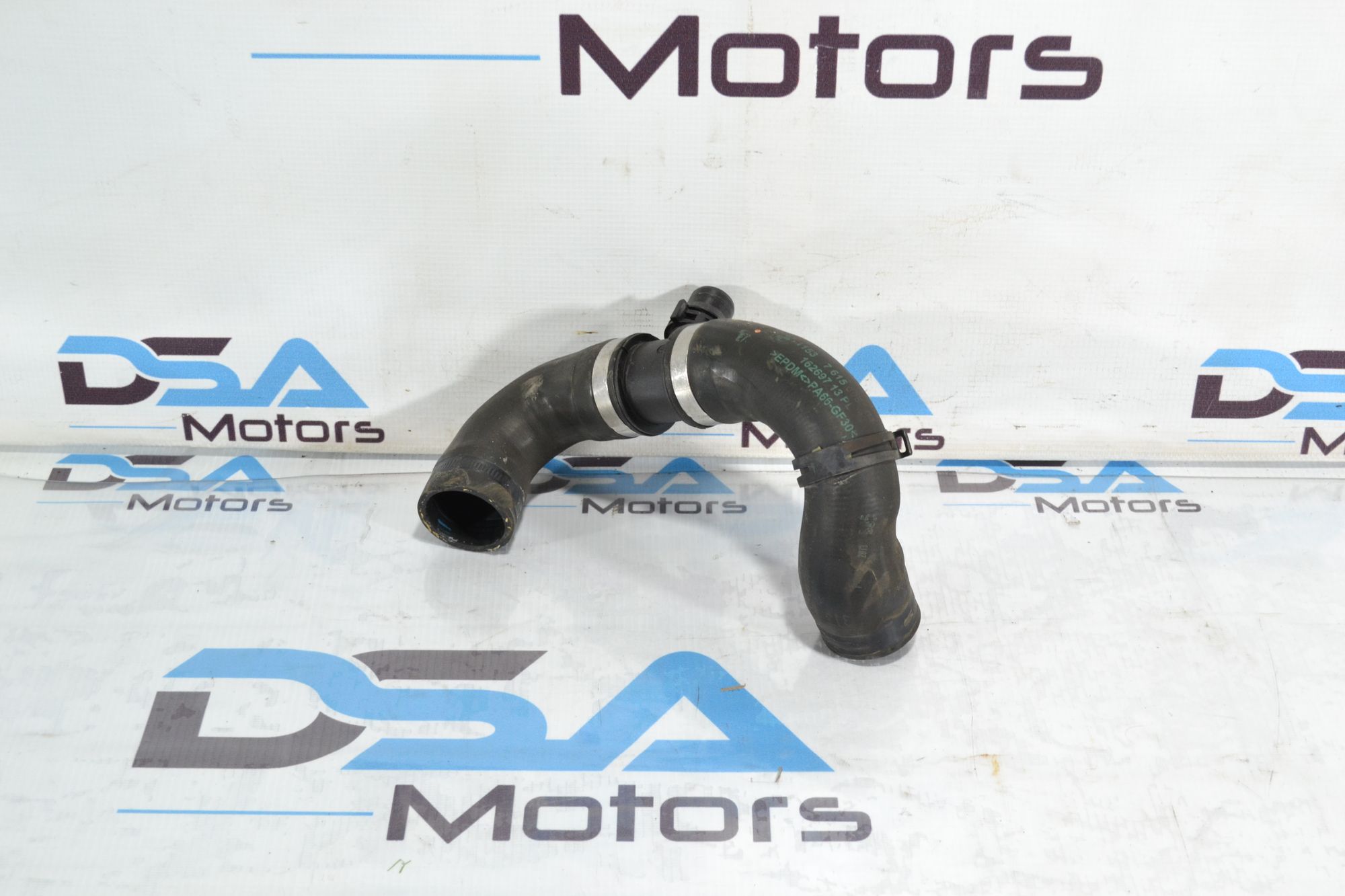 https://ycs.partsauto.market/partsauto-images/thmbs/userImages/b7628e092085f1f91467af1afb6e7630/part/f979193e-3066-4915-9293-99f08d4a7416_1779082728845.jpg