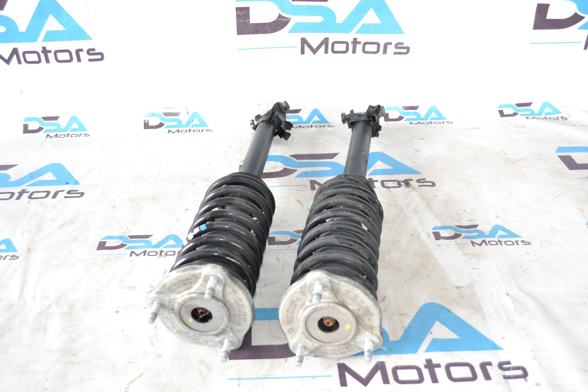 https://ycs.partsauto.market/partsauto-images/thmbs/userImages/b7628e092085f1f91467af1afb6e7630/part/f998b5a7-6c4b-40b6-938c-9fd5c4fe8d67_1785141585934.jpg