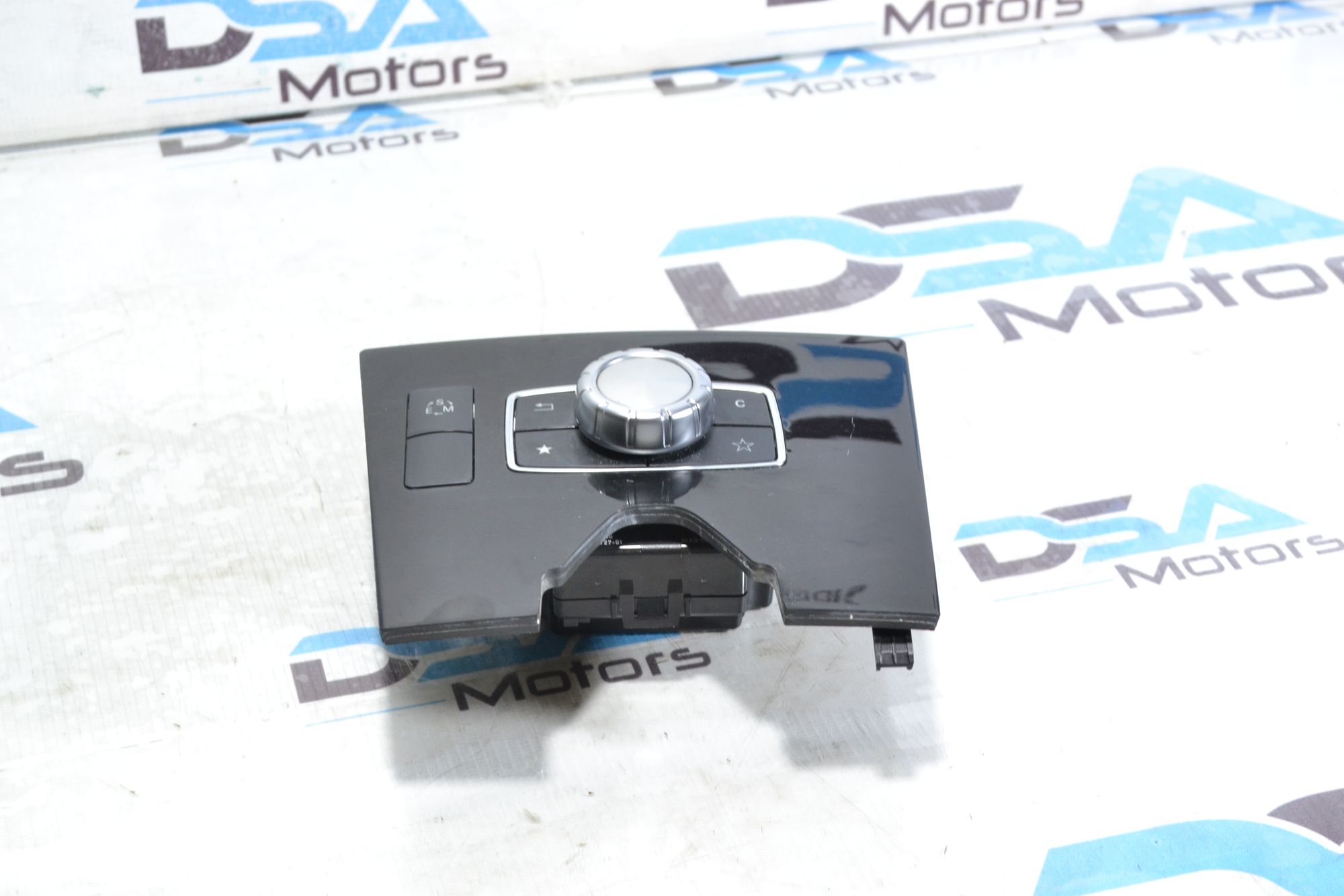 https://ycs.partsauto.market/partsauto-images/thmbs/userImages/b7628e092085f1f91467af1afb6e7630/part/fa0af9fc-1841-4045-9644-9bb8c2d22dd4_1780985987254.jpg