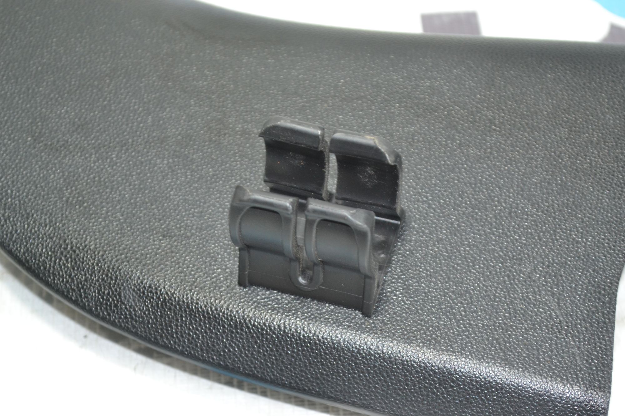 https://ycs.partsauto.market/partsauto-images/thmbs/userImages/b7628e092085f1f91467af1afb6e7630/part/fa1a53ea-cd29-4994-9862-eddea687e4bf_1781099054800.jpg