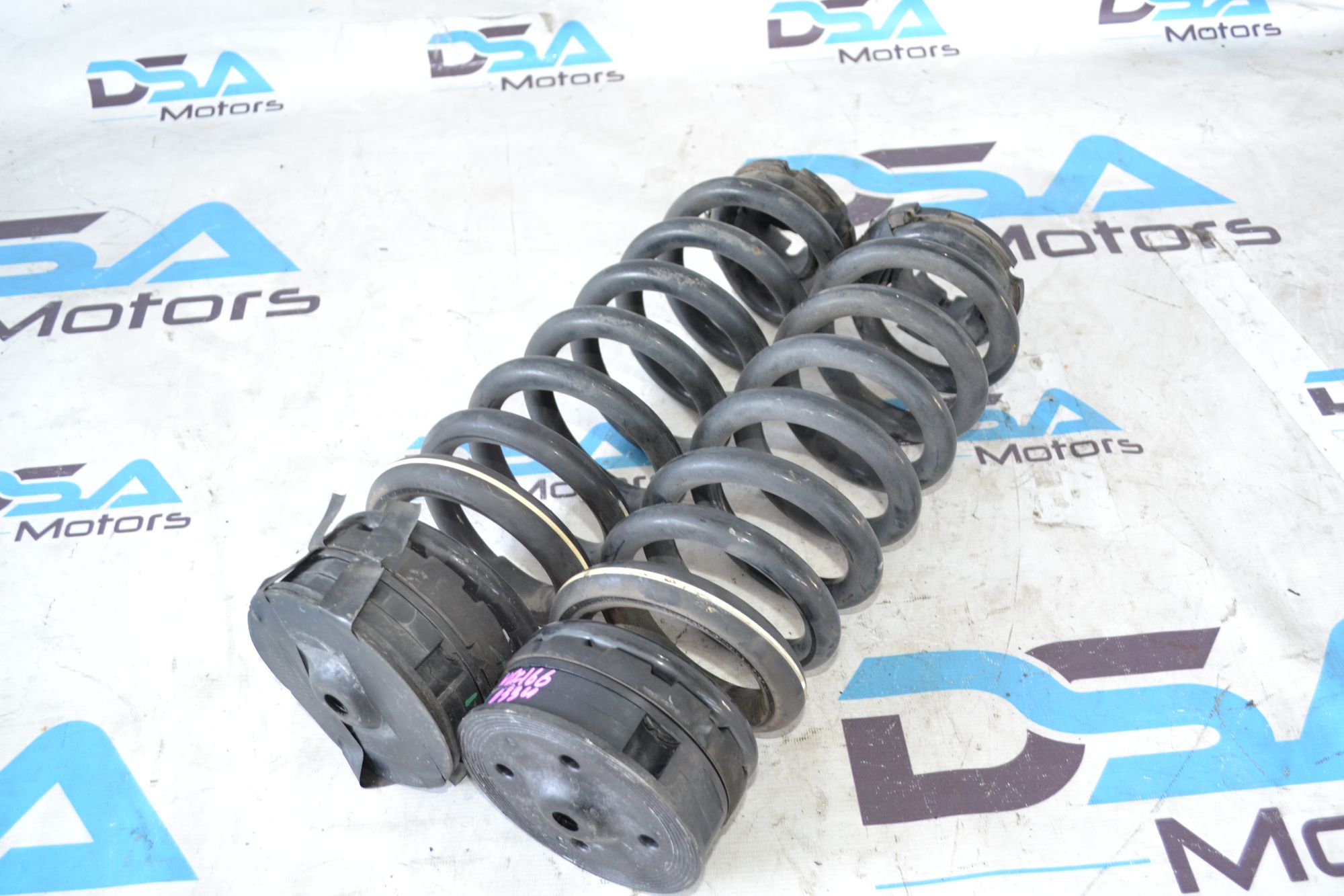 https://ycs.partsauto.market/partsauto-images/thmbs/userImages/b7628e092085f1f91467af1afb6e7630/part/fa425de1-33b2-4358-8a33-d46b0d96baec_1785152655490.jpg