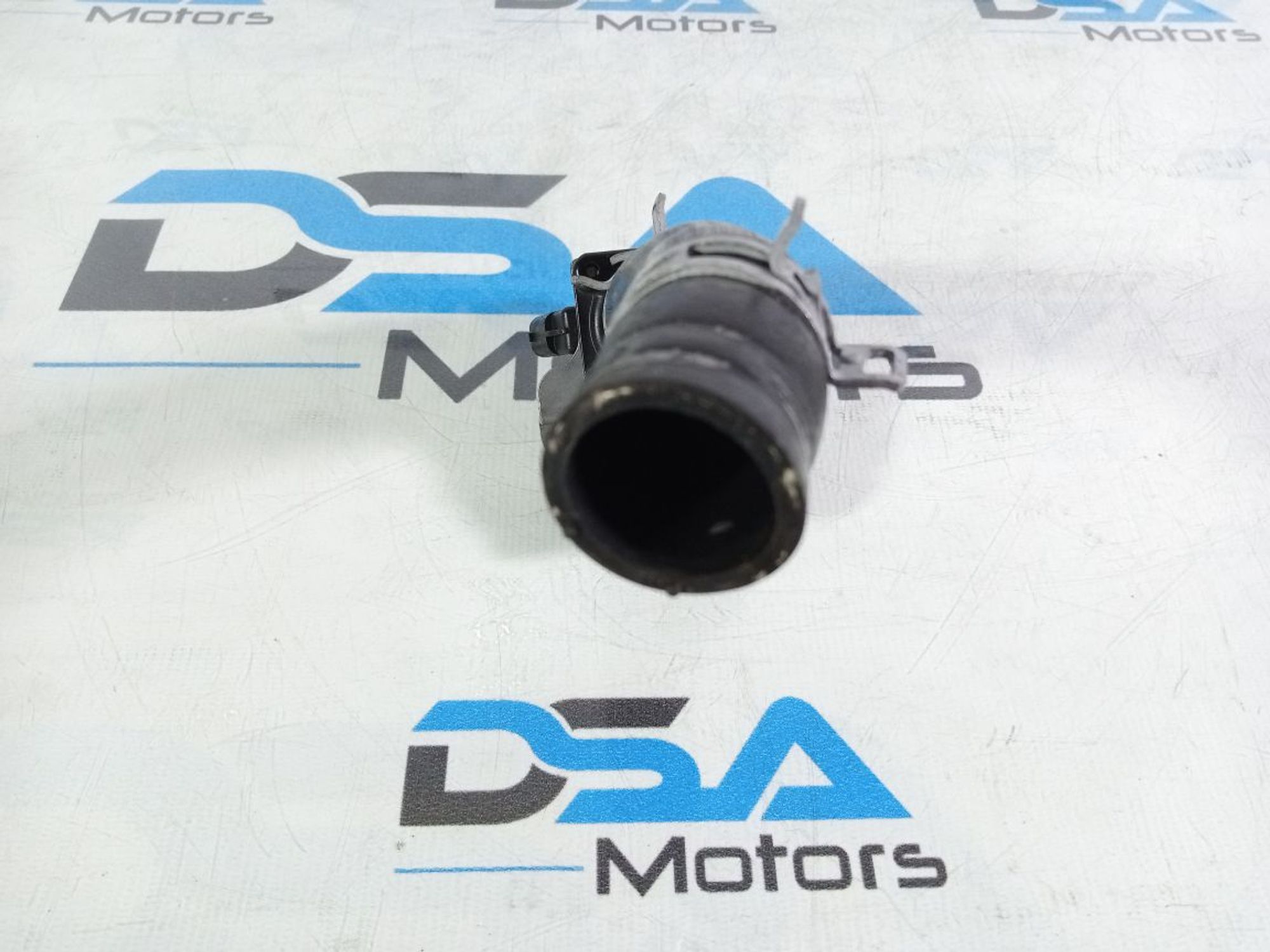 https://ycs.partsauto.market/partsauto-images/thmbs/userImages/b7628e092085f1f91467af1afb6e7630/part/fa6f752d-66f3-4d17-8cb1-74dc01219536_1742643524716.jpg
