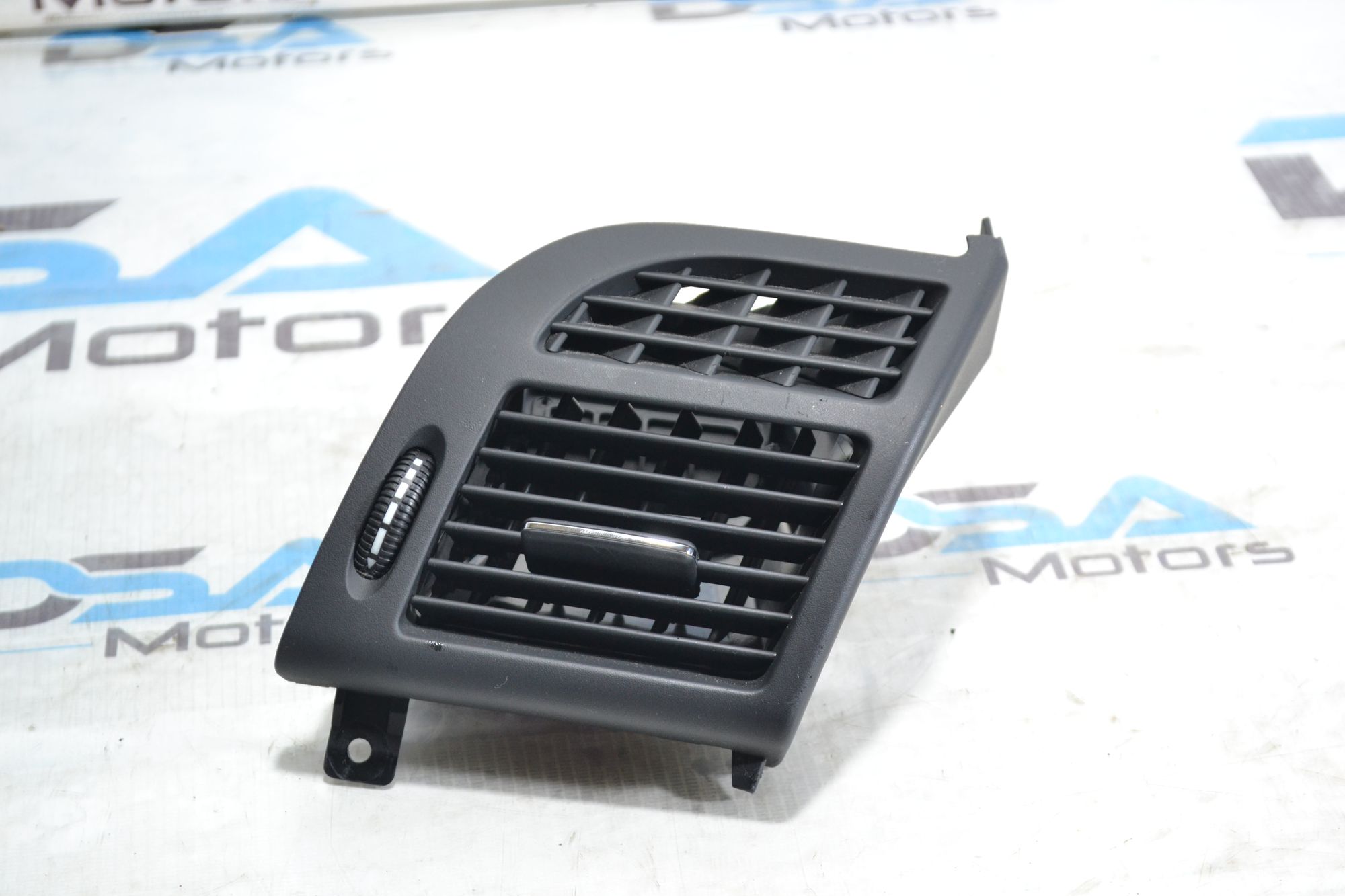 https://ycs.partsauto.market/partsauto-images/thmbs/userImages/b7628e092085f1f91467af1afb6e7630/part/fa90aeaf-0788-4ba2-a62e-780e8d675af1_1780576264180.jpg