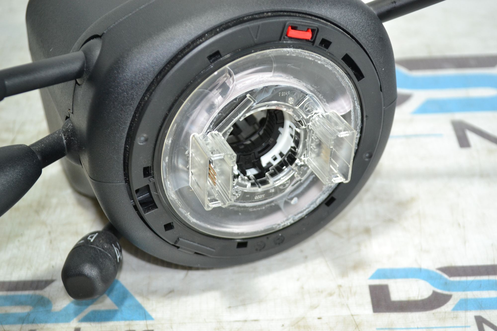 https://ycs.partsauto.market/partsauto-images/thmbs/userImages/b7628e092085f1f91467af1afb6e7630/part/faa1a757-df63-4701-8f11-54b5741eb536_1784023642141.jpg