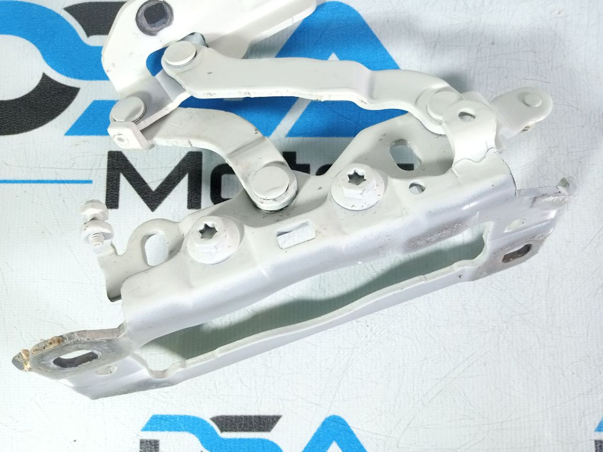 https://ycs.partsauto.market/partsauto-images/thmbs/userImages/b7628e092085f1f91467af1afb6e7630/part/fab6c725-8678-47b4-8c2f-99f49d72354c_1746018850314.jpg