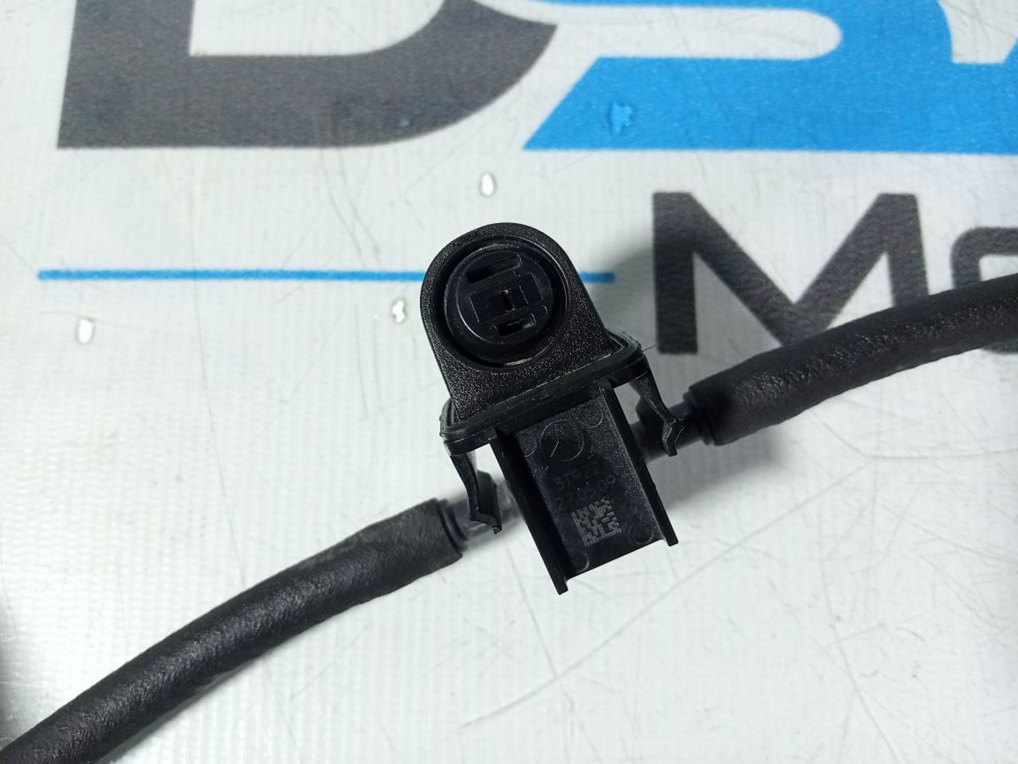 https://ycs.partsauto.market/partsauto-images/thmbs/userImages/b7628e092085f1f91467af1afb6e7630/part/facb68d3-be0c-4ff4-b8e1-a023eabe55a4_1742560253641.jpg