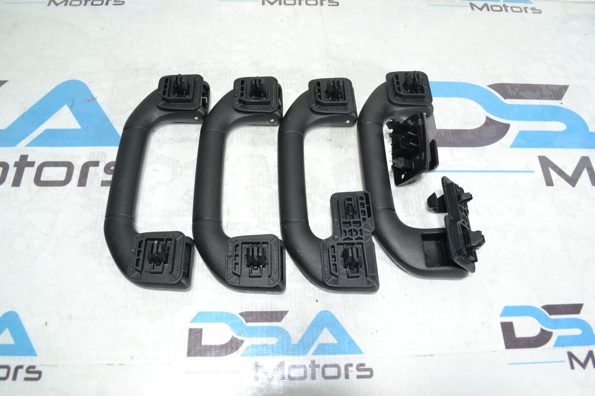 https://ycs.partsauto.market/partsauto-images/thmbs/userImages/b7628e092085f1f91467af1afb6e7630/part/fb8bd954-1aba-4b98-8204-eaf95301b3e4_1779276355893.jpg
