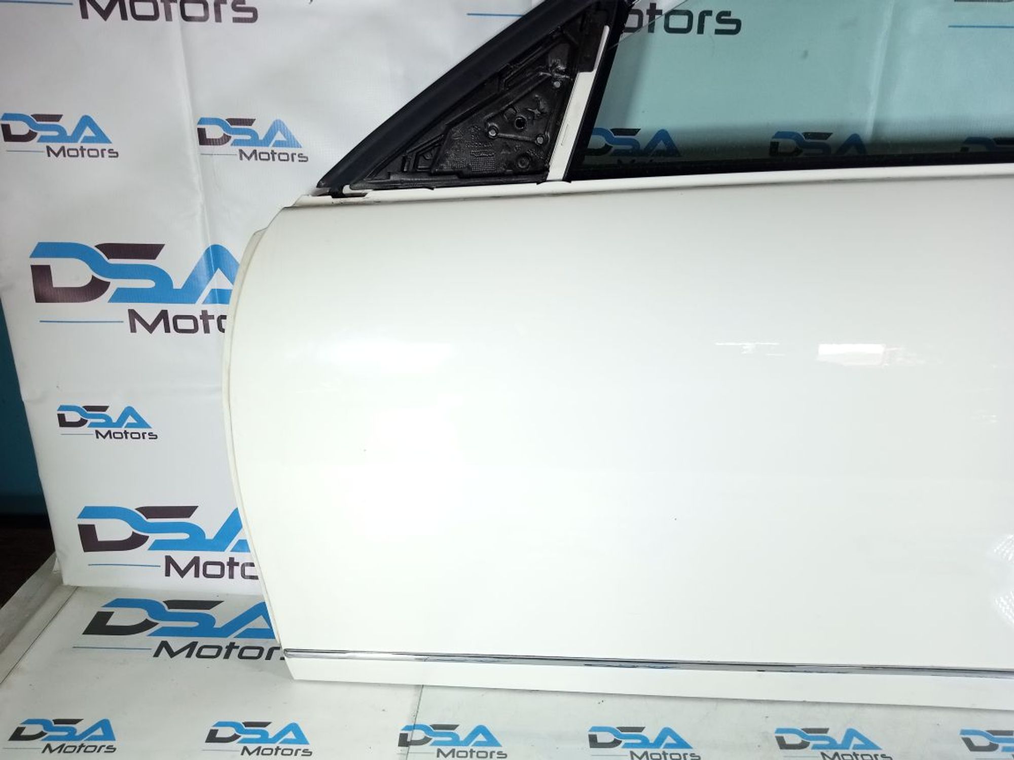 https://ycs.partsauto.market/partsauto-images/thmbs/userImages/b7628e092085f1f91467af1afb6e7630/part/fbc27270-27a5-472e-aad4-feb939cfa82d_1741333450567.jpg