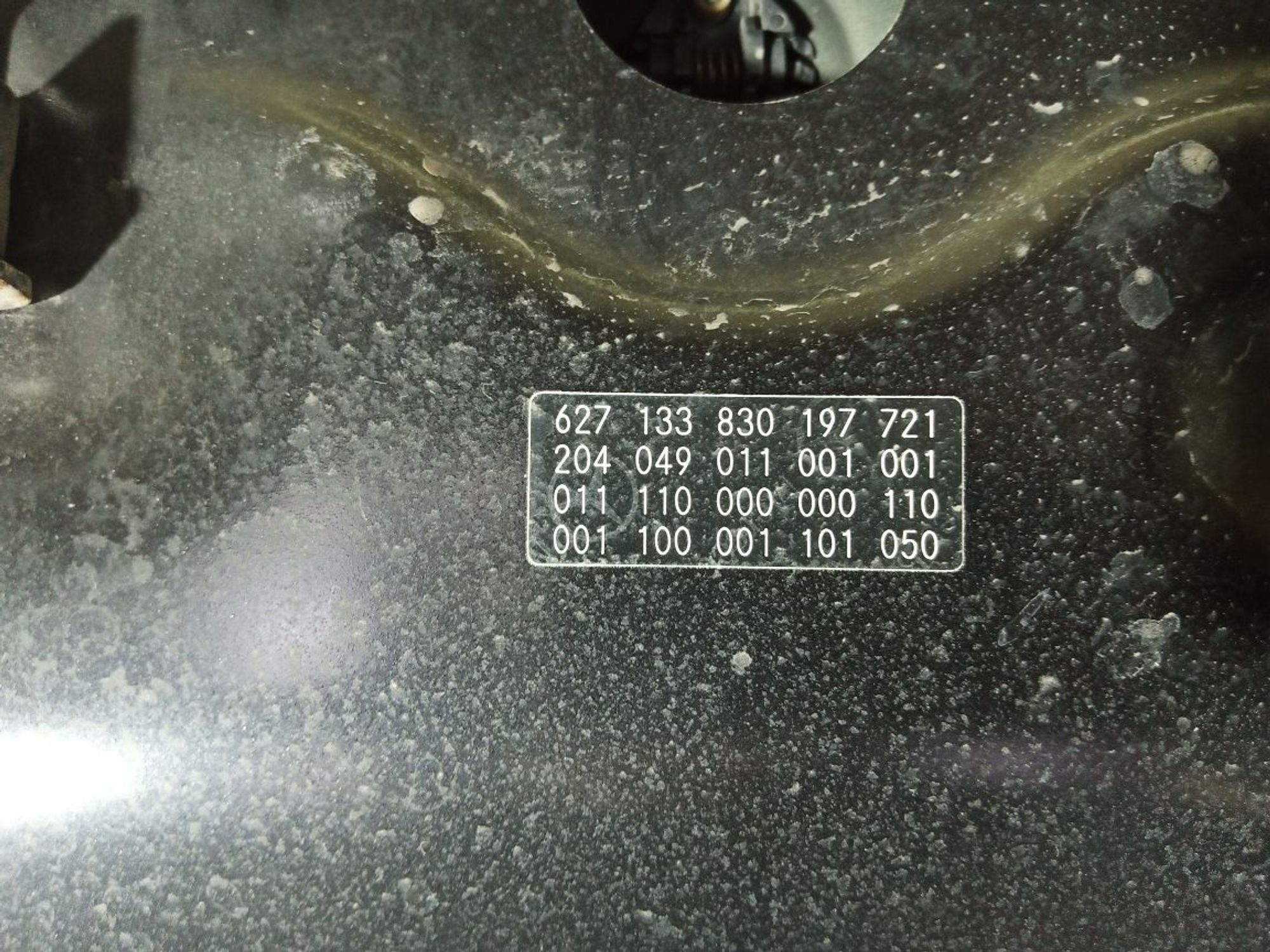 https://ycs.partsauto.market/partsauto-images/thmbs/userImages/b7628e092085f1f91467af1afb6e7630/part/fbcfbee9-dead-482d-afee-123dc513b41e_1744288584299.jpg