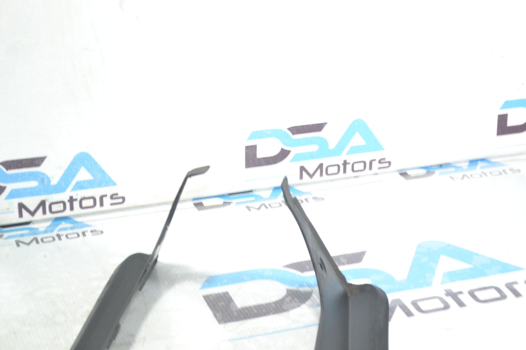 https://ycs.partsauto.market/partsauto-images/thmbs/userImages/b7628e092085f1f91467af1afb6e7630/part/fc00798b-cef2-4ea0-989d-9730e5d67c16_1781163165634.jpg