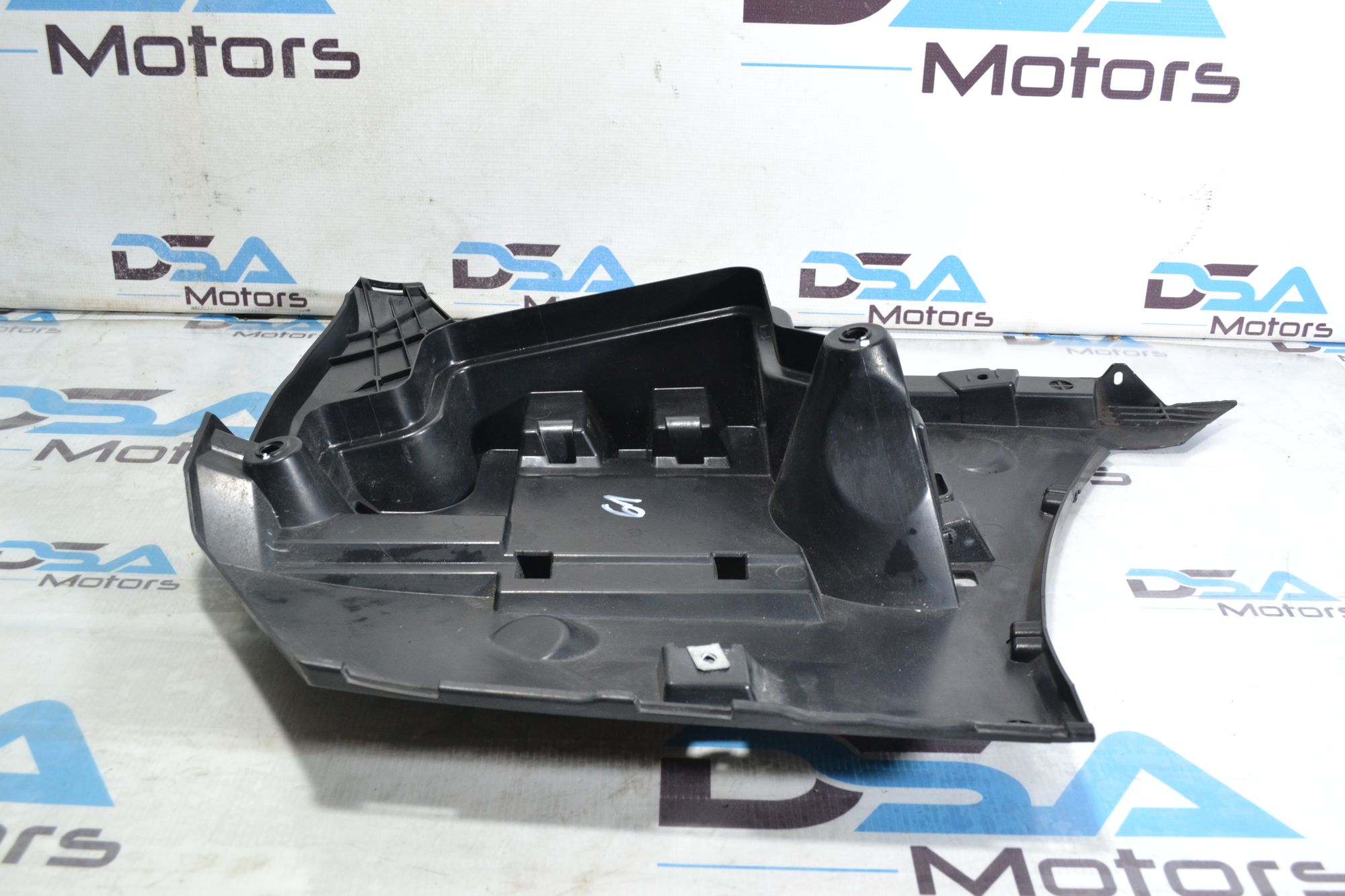 https://ycs.partsauto.market/partsauto-images/thmbs/userImages/b7628e092085f1f91467af1afb6e7630/part/fc2798b7-0b9a-4f80-9ebe-9260edb6b16b_1780398126697.jpg