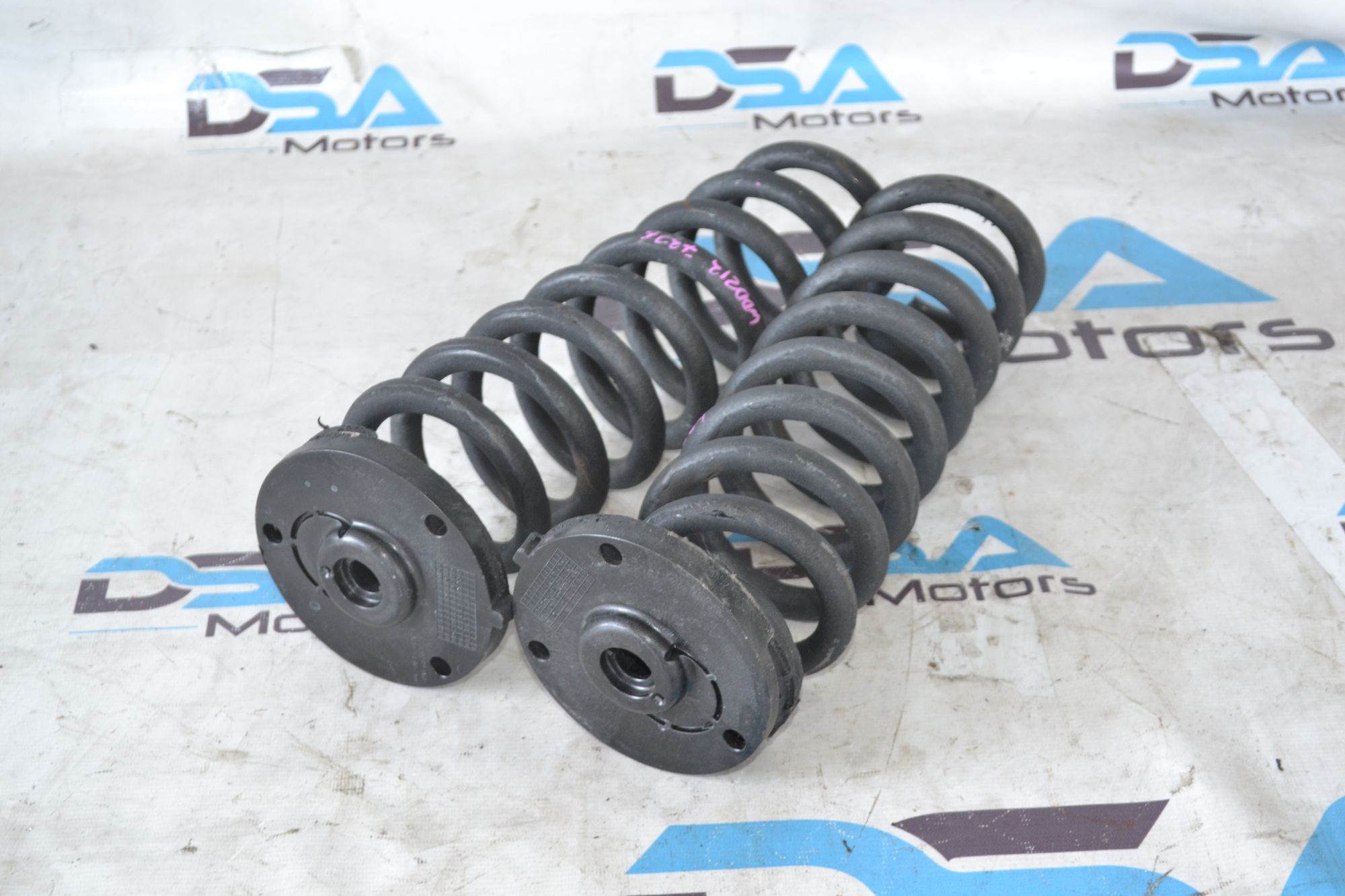 https://ycs.partsauto.market/partsauto-images/thmbs/userImages/b7628e092085f1f91467af1afb6e7630/part/fc484027-8713-4cff-9449-976e7d4916c4_1785149782701.jpg