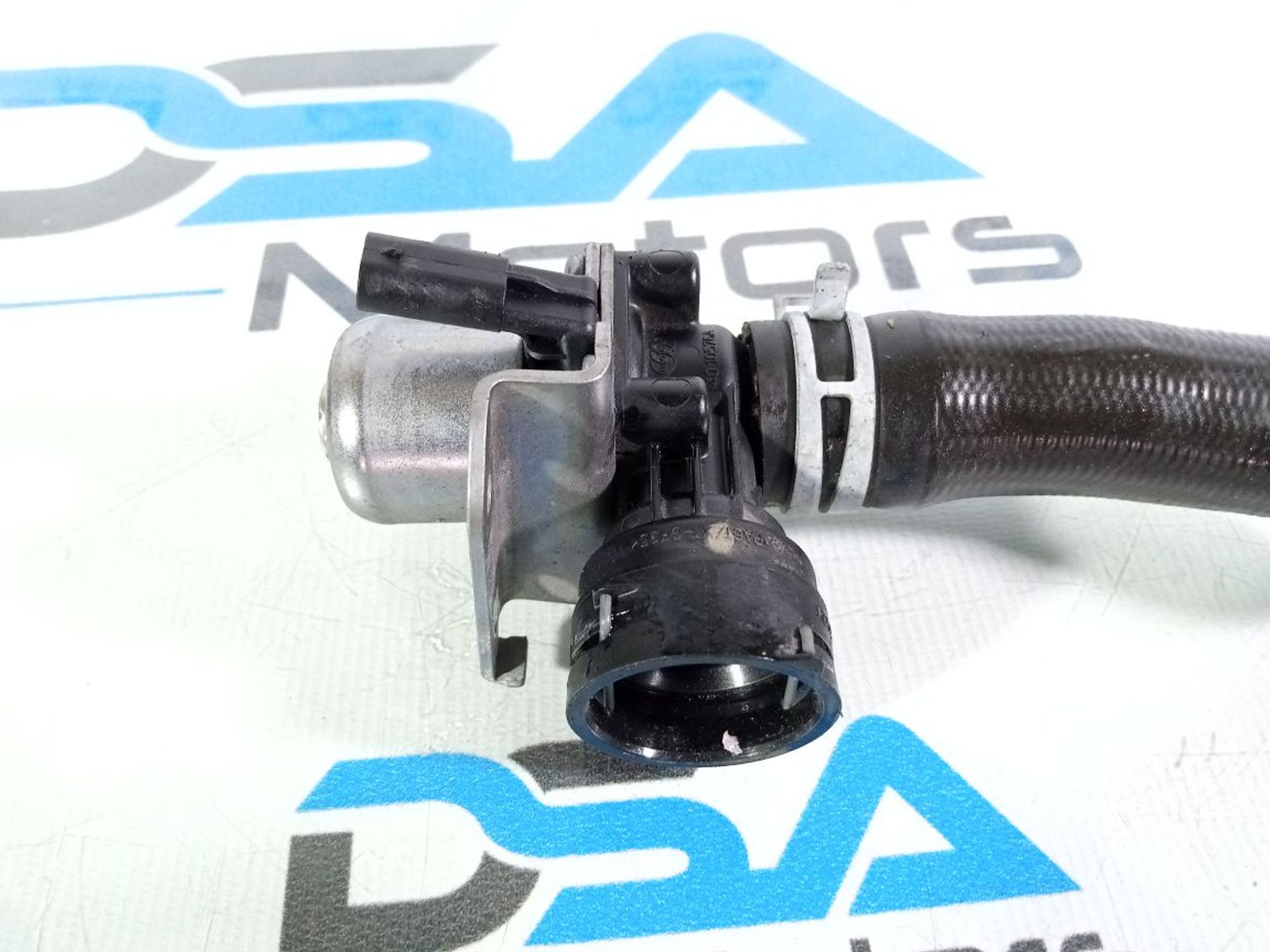https://ycs.partsauto.market/partsauto-images/thmbs/userImages/b7628e092085f1f91467af1afb6e7630/part/fce3c8f8-c7bd-4454-bd0c-4b7208cc22a1_1742643532083.jpg
