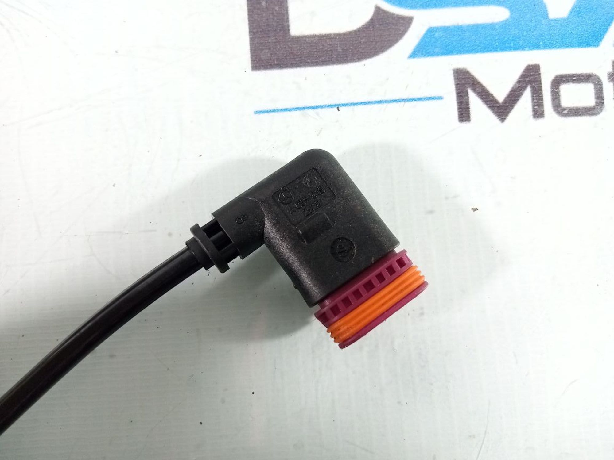 https://ycs.partsauto.market/partsauto-images/thmbs/userImages/b7628e092085f1f91467af1afb6e7630/part/fceda2c9-e06d-4fd7-9e0c-c9f2bf8c14e2_1721823378943.jpg