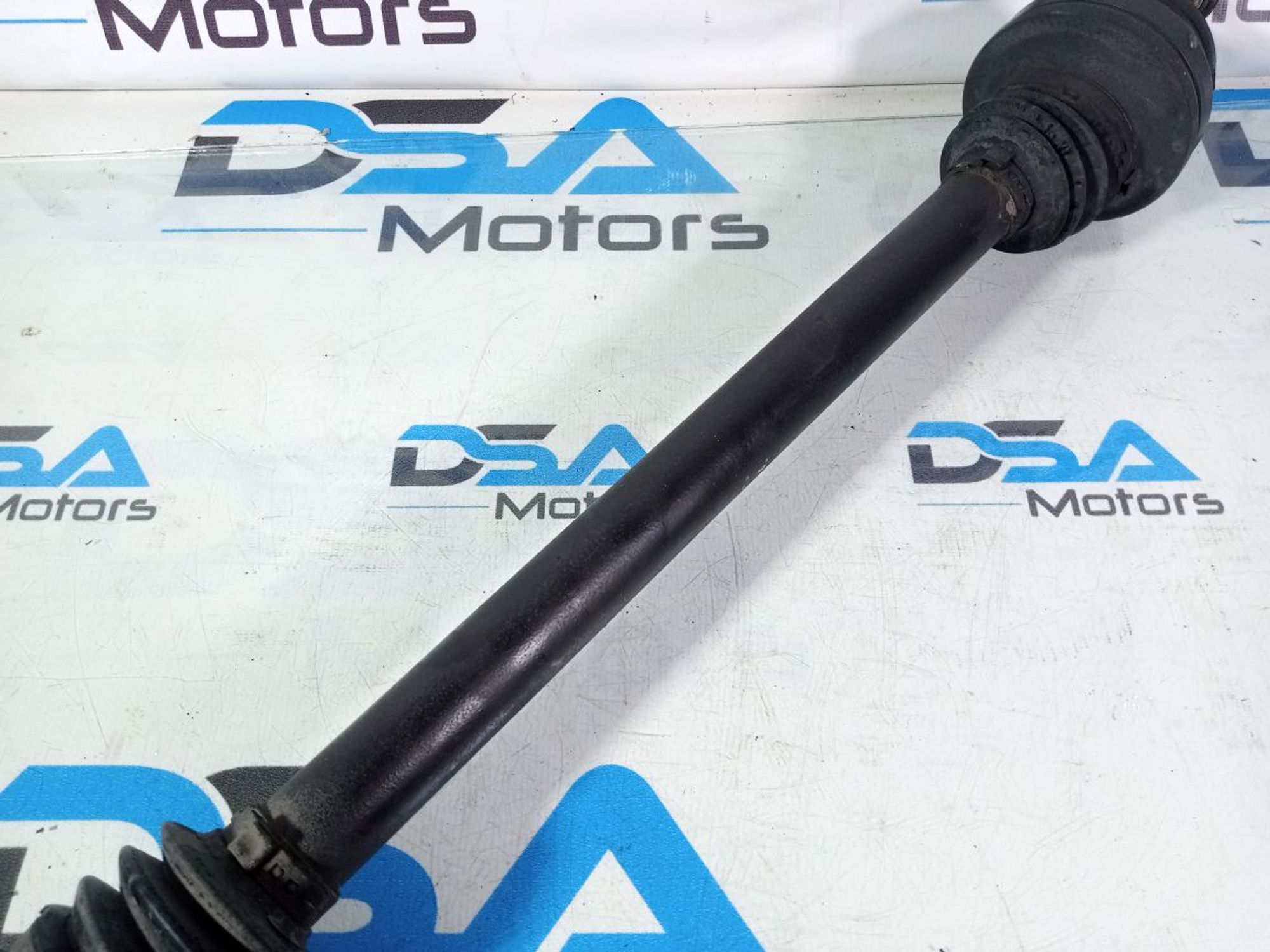 https://ycs.partsauto.market/partsauto-images/thmbs/userImages/b7628e092085f1f91467af1afb6e7630/part/fdaec1cb-c78a-4199-9091-701f1819a0b8_1743088190131.jpg