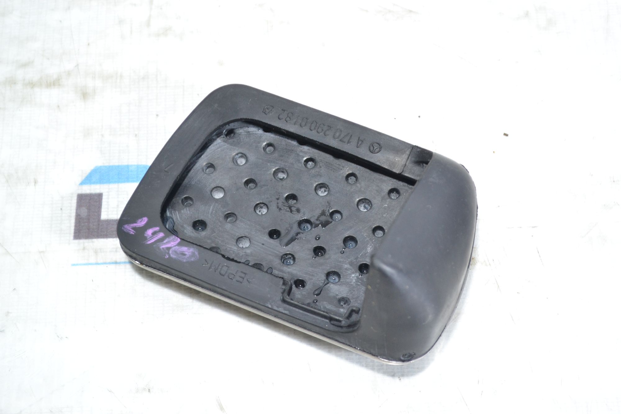 https://ycs.partsauto.market/partsauto-images/thmbs/userImages/b7628e092085f1f91467af1afb6e7630/part/fdb032a6-16fd-4c61-a6ec-3e249979c0a2_1780570701259.jpg
