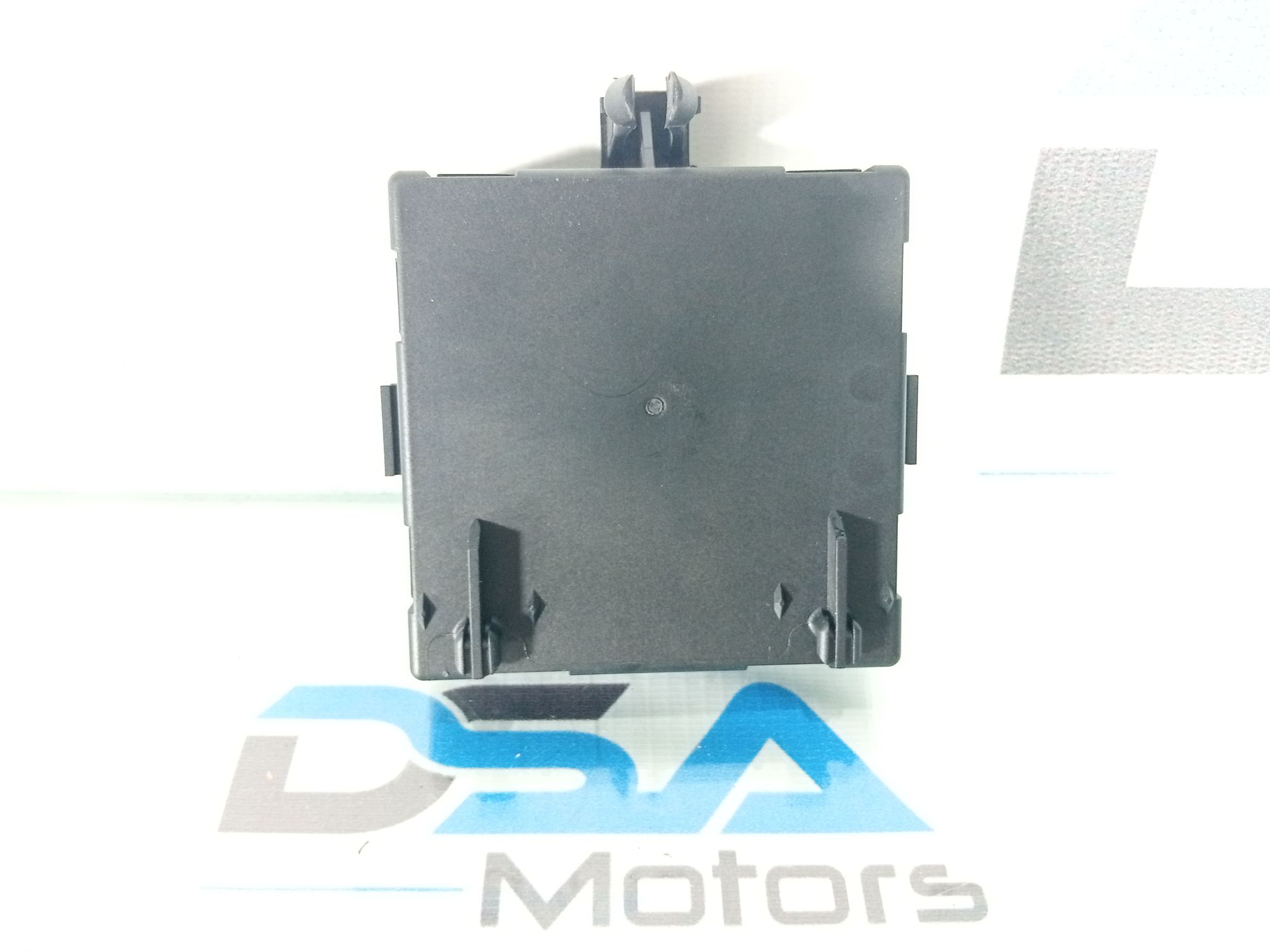 https://ycs.partsauto.market/partsauto-images/thmbs/userImages/b7628e092085f1f91467af1afb6e7630/part/fe112dcd-9064-4d98-a96d-0ec343a62f8d_1719478207493.jpg
