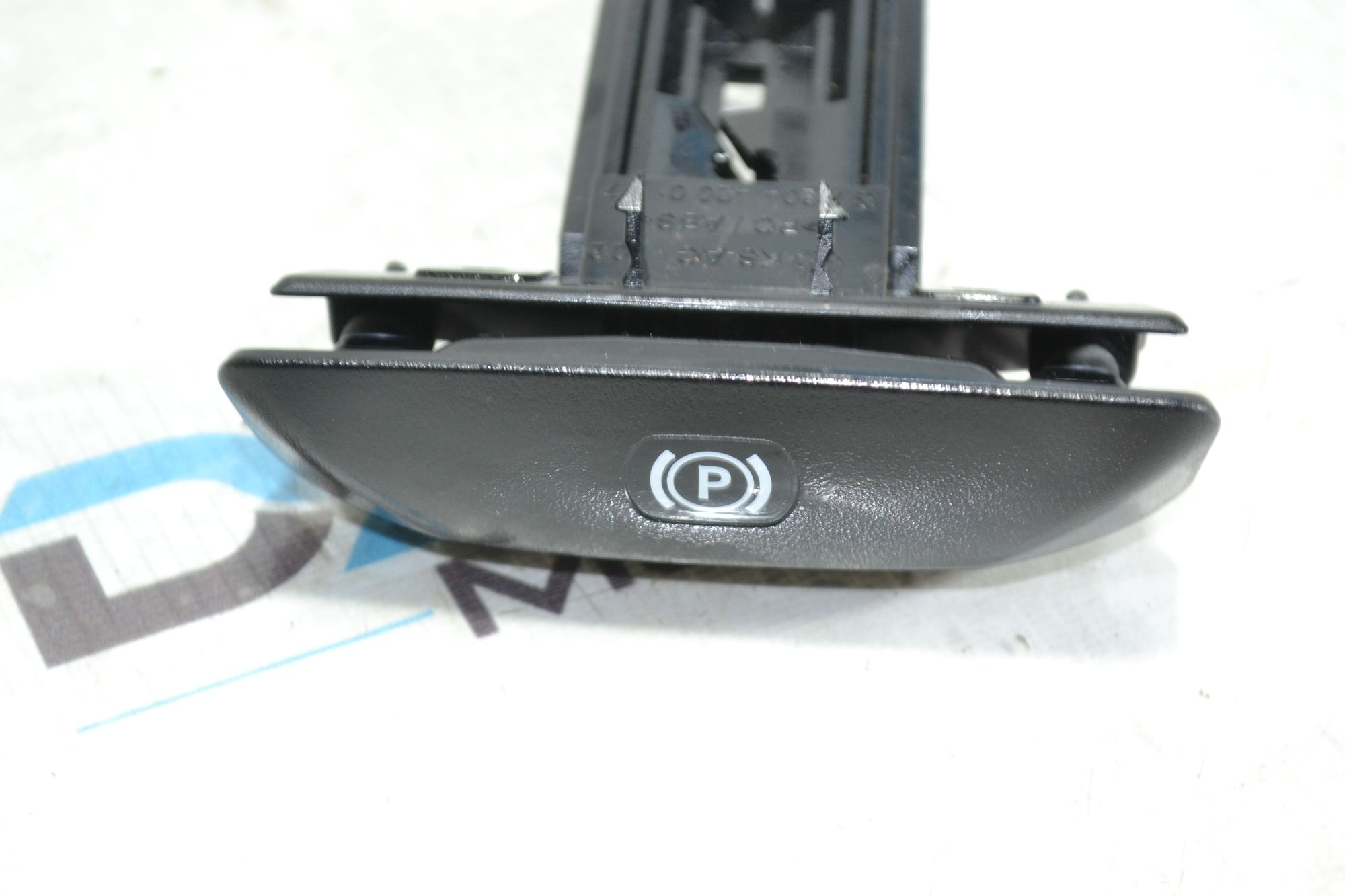 https://ycs.partsauto.market/partsauto-images/thmbs/userImages/b7628e092085f1f91467af1afb6e7630/part/fe94dea4-663d-4fa5-806b-5c19fb297e49_1780998354701.jpg