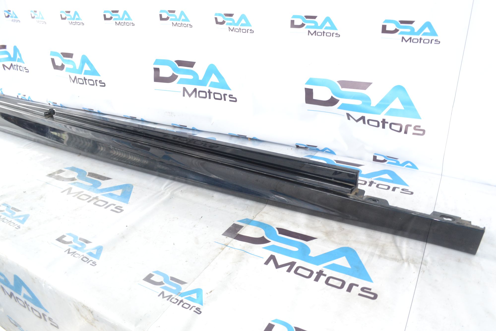 https://ycs.partsauto.market/partsauto-images/thmbs/userImages/b7628e092085f1f91467af1afb6e7630/part/feddf27a-871f-4c36-ac18-fbae8e8da934_1781013248631.jpg