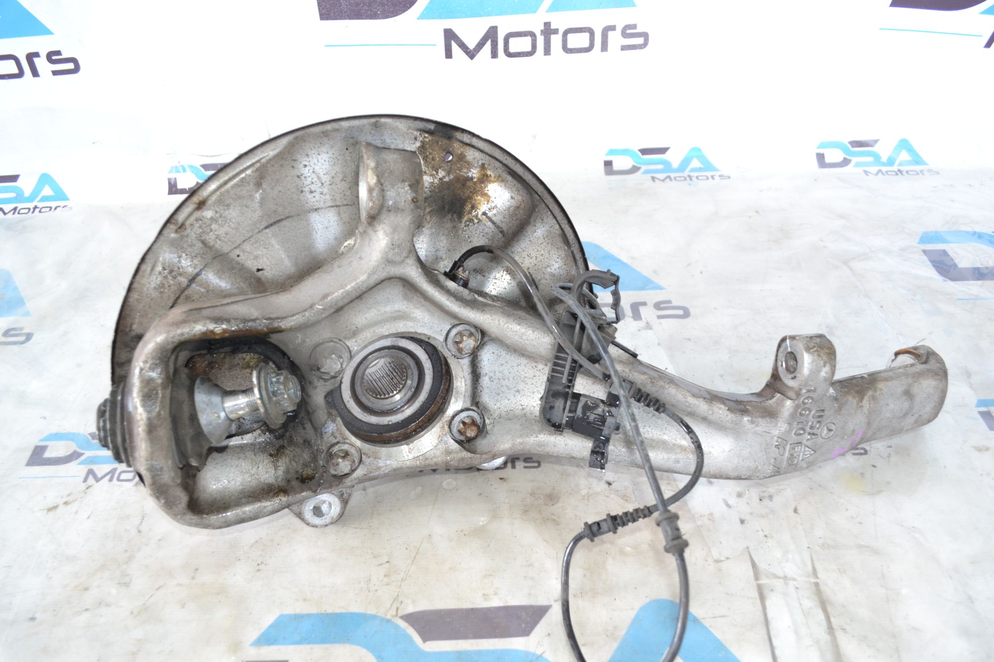 https://ycs.partsauto.market/partsauto-images/thmbs/userImages/b7628e092085f1f91467af1afb6e7630/part/fefa0716-4f42-4958-bc19-ebb02222cca1_1785406364359.jpg