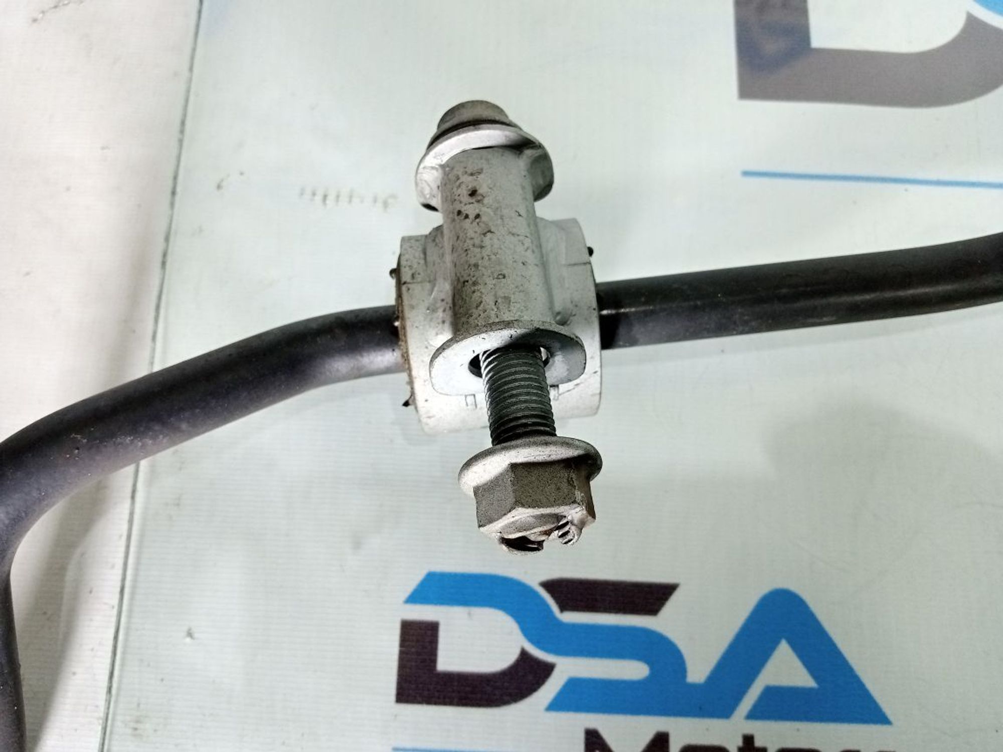 https://ycs.partsauto.market/partsauto-images/thmbs/userImages/b7628e092085f1f91467af1afb6e7630/part/ff7e2098-5017-4994-807b-4f622d7ed14c_1733655733635.jpg