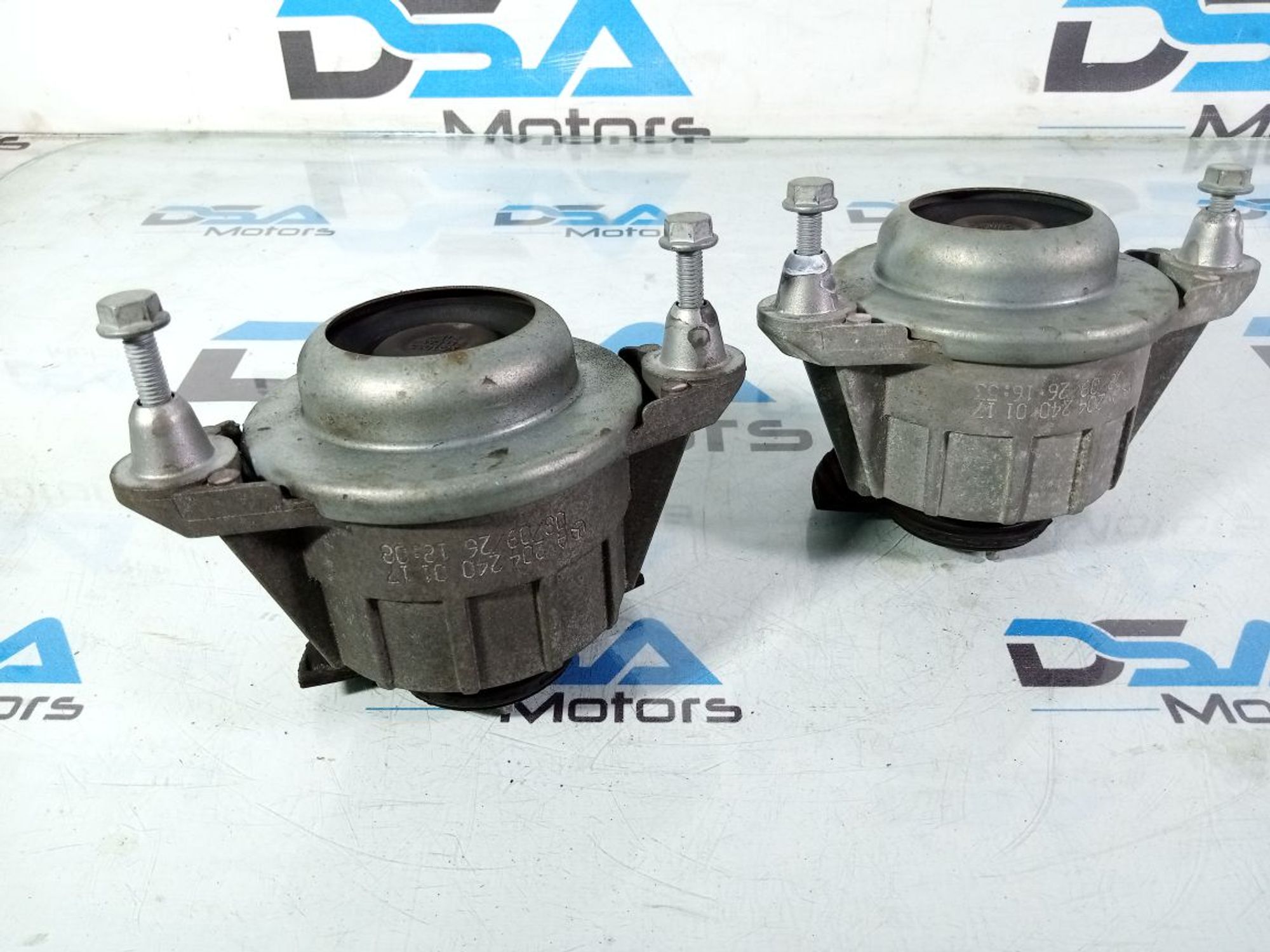 https://ycs.partsauto.market/partsauto-images/thmbs/userImages/b7628e092085f1f91467af1afb6e7630/part/ff9b3f55-9250-4e6f-ba5c-95a8331162b0_1737971988038.jpg