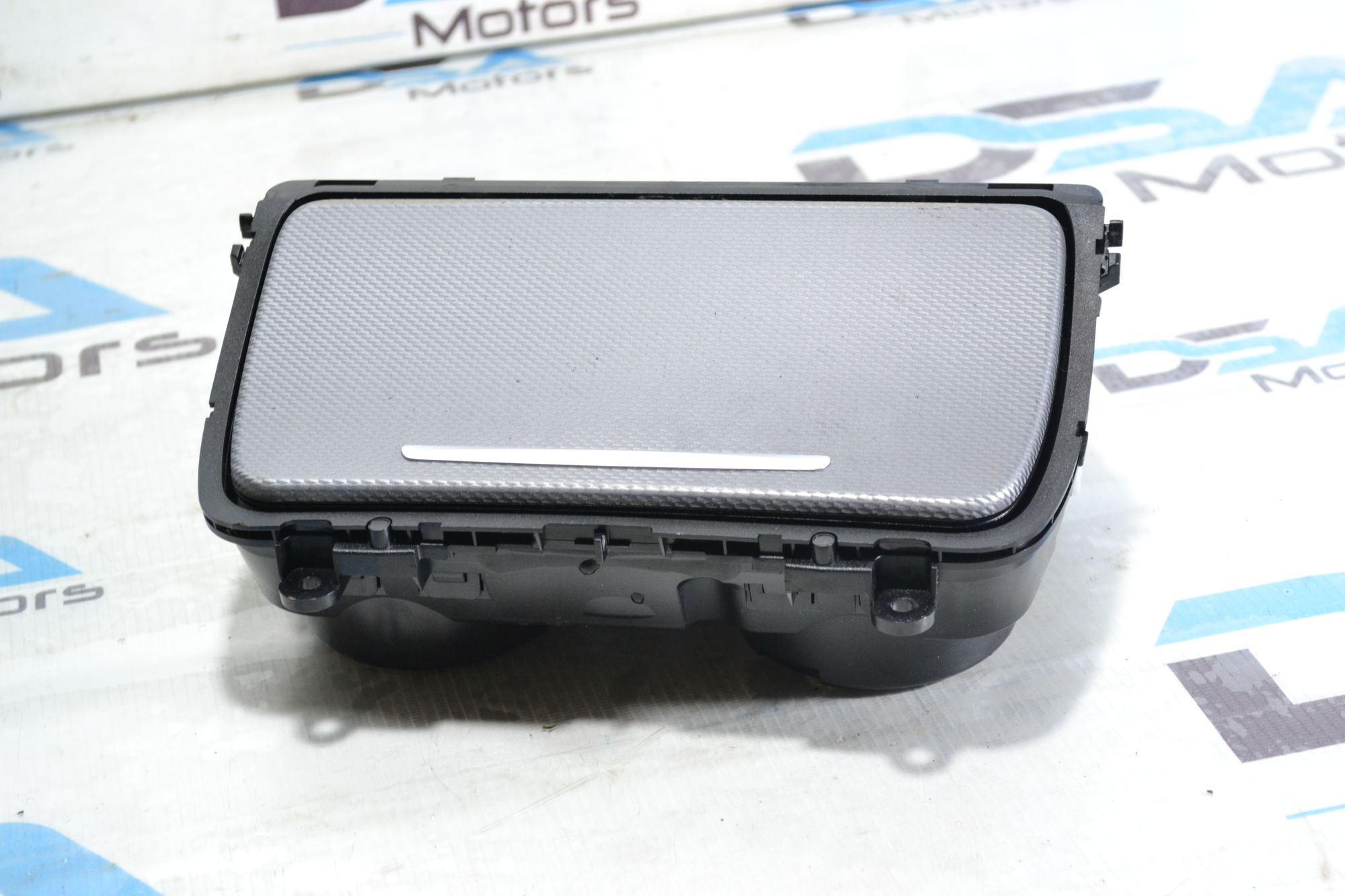 https://ycs.partsauto.market/partsauto-images/thmbs/userImages/b7628e092085f1f91467af1afb6e7630/part/ffb005da-1680-440e-b17d-27497d6997ad_1780040056376.jpg