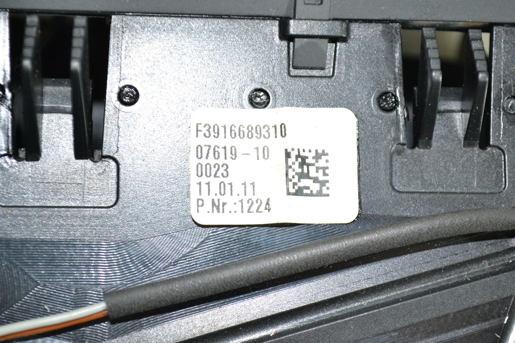 https://ycs.partsauto.market/partsauto-images/thmbs/userImages/b7628e092085f1f91467af1afb6e7630/part/ffb2fc8b-0152-4571-9857-191bbcf73ff5_1785503077394.jpg