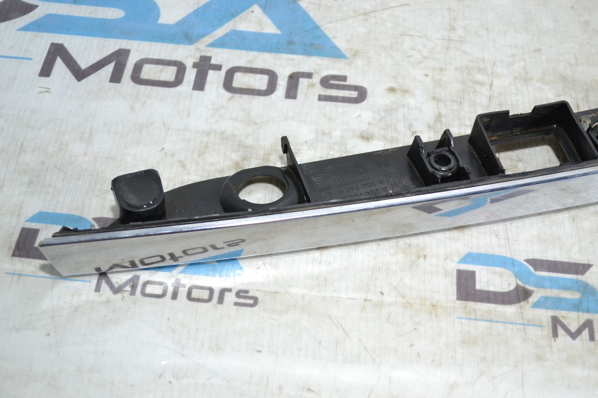 https://ycs.partsauto.market/partsauto-images/thmbs/userImages/b7628e092085f1f91467af1afb6e7630/part/ffbdbcaf-891a-4e79-826d-2526d2cee328_1784023553280.jpg
