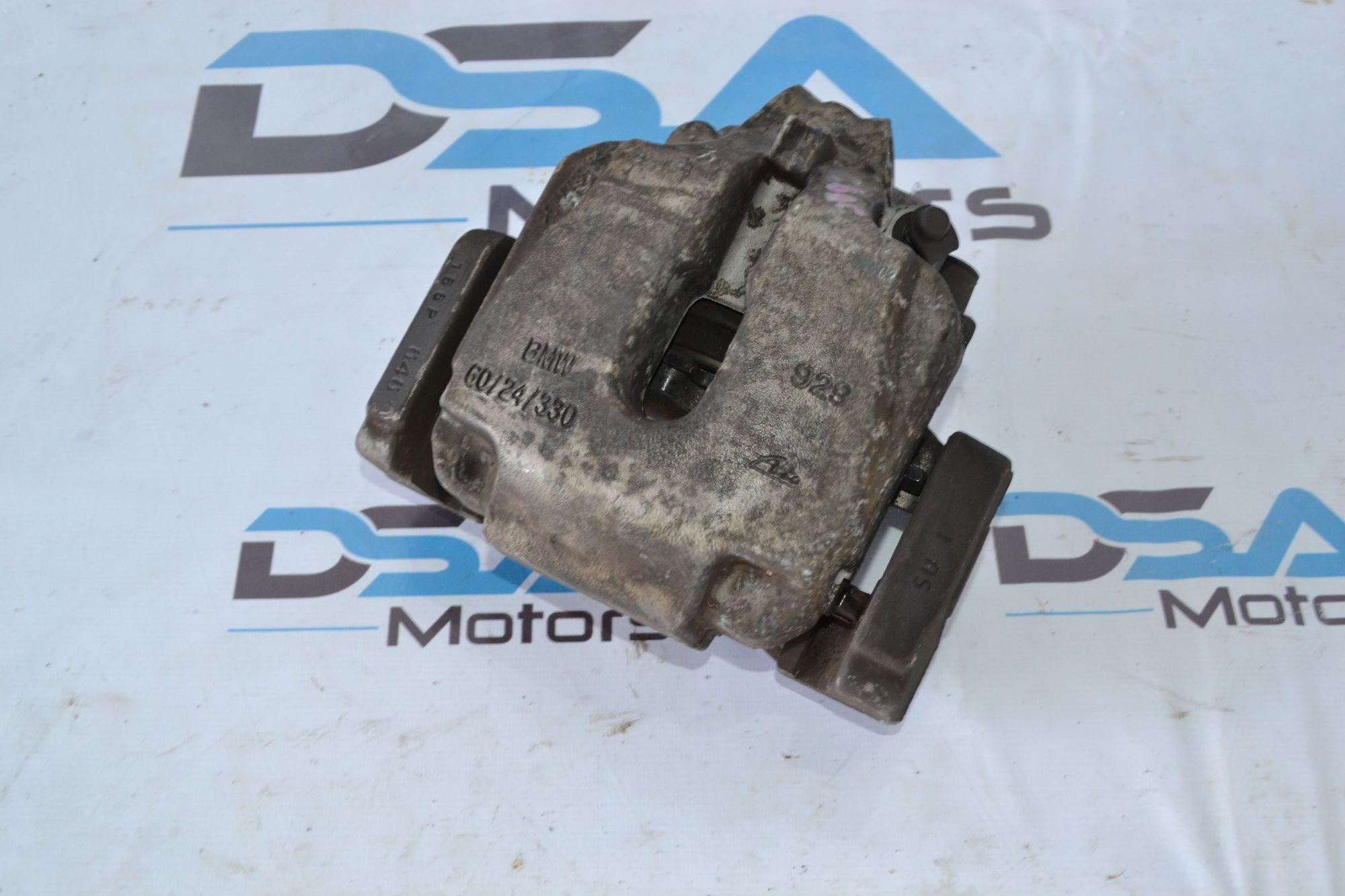 https://ycs.partsauto.market/partsauto-images/thmbs/userImages/b7628e092085f1f91467af1afb6e7630/part/ffccb996-4cf6-49fd-95cd-dd697a8b4dd6_1781525047504.jpg