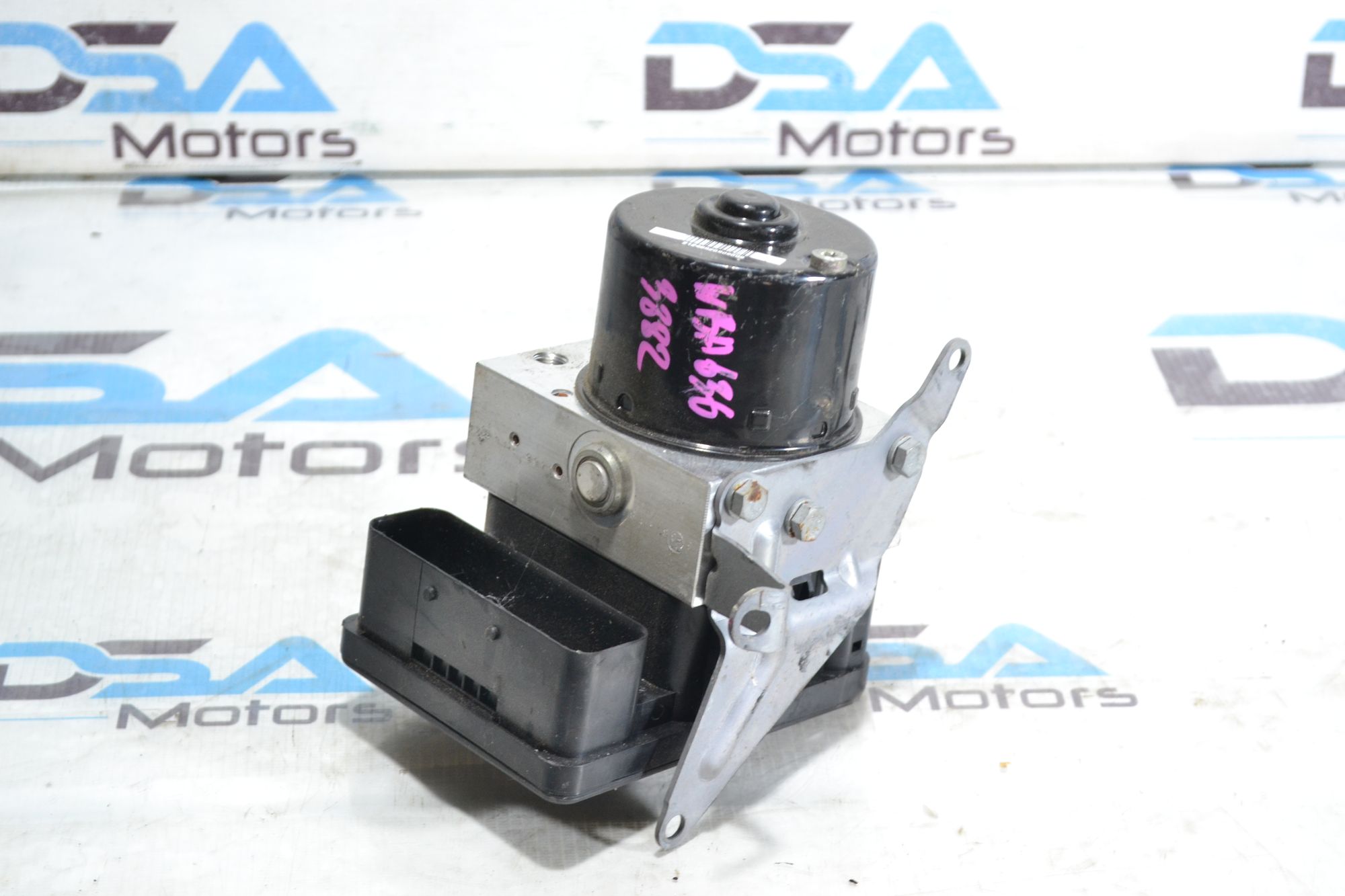 https://ycs.partsauto.market/partsauto-images/thmbs/userImages/b7628e092085f1f91467af1afb6e7630/part/ffe74b45-5ffa-4f75-974f-678dbd7ada62_1780567503795.jpg