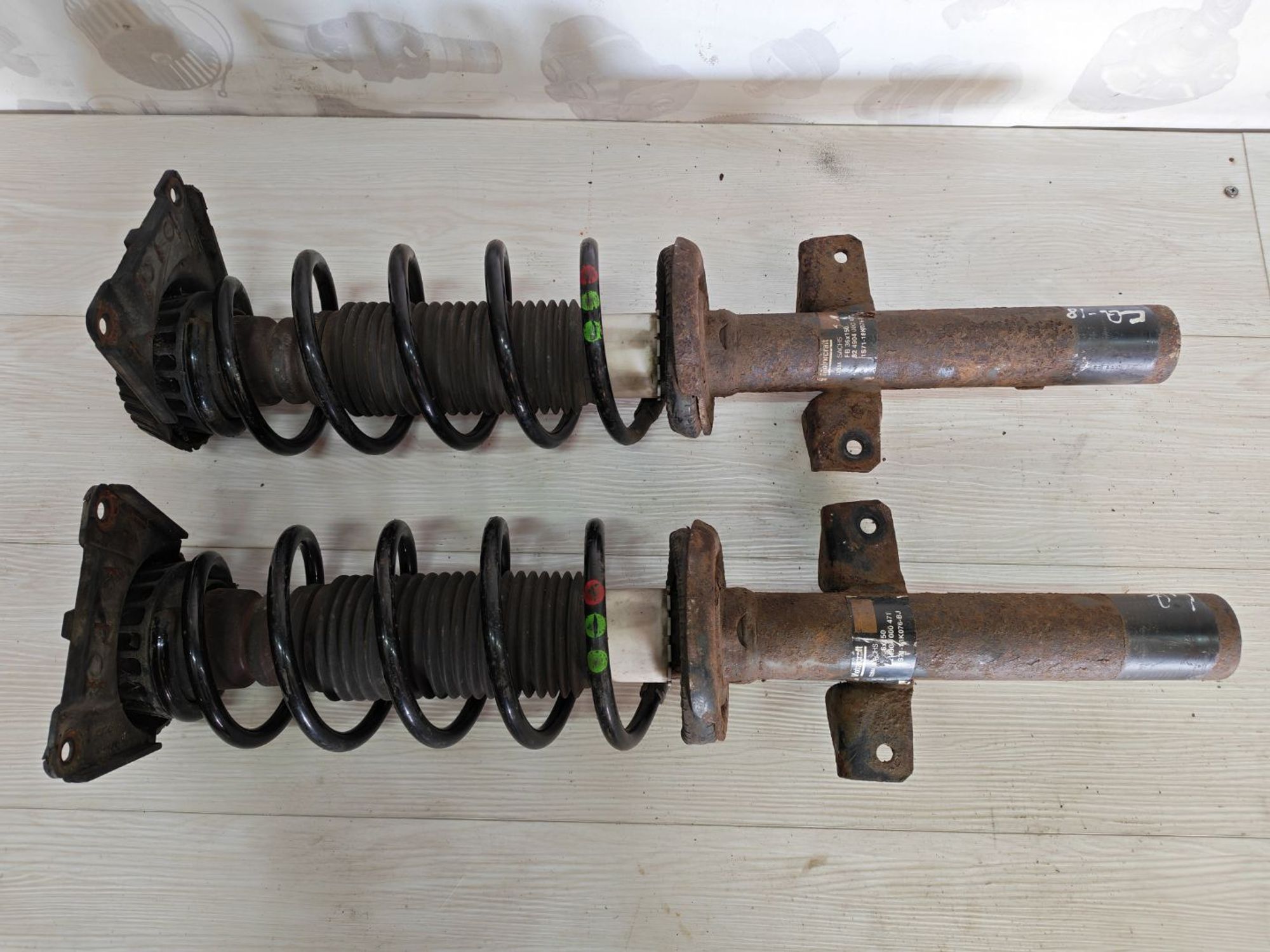 https://ycs.partsauto.market/partsauto-images/thmbs/userImages/c62dbafdfd507ffb436309ece2903ec8/part/2ad935ed-3bb8-4dab-998e-e6f6c1354fd3_1774376465010.jpg