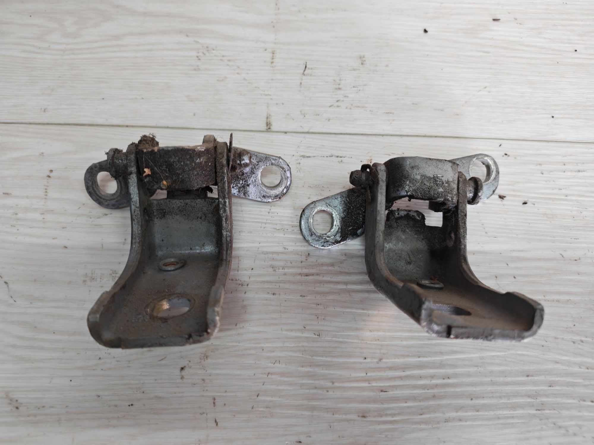 https://ycs.partsauto.market/partsauto-images/thmbs/userImages/c62dbafdfd507ffb436309ece2903ec8/part/ce512693-3ec6-45d4-ae16-4855bf6104a2_1774385902854.jpg