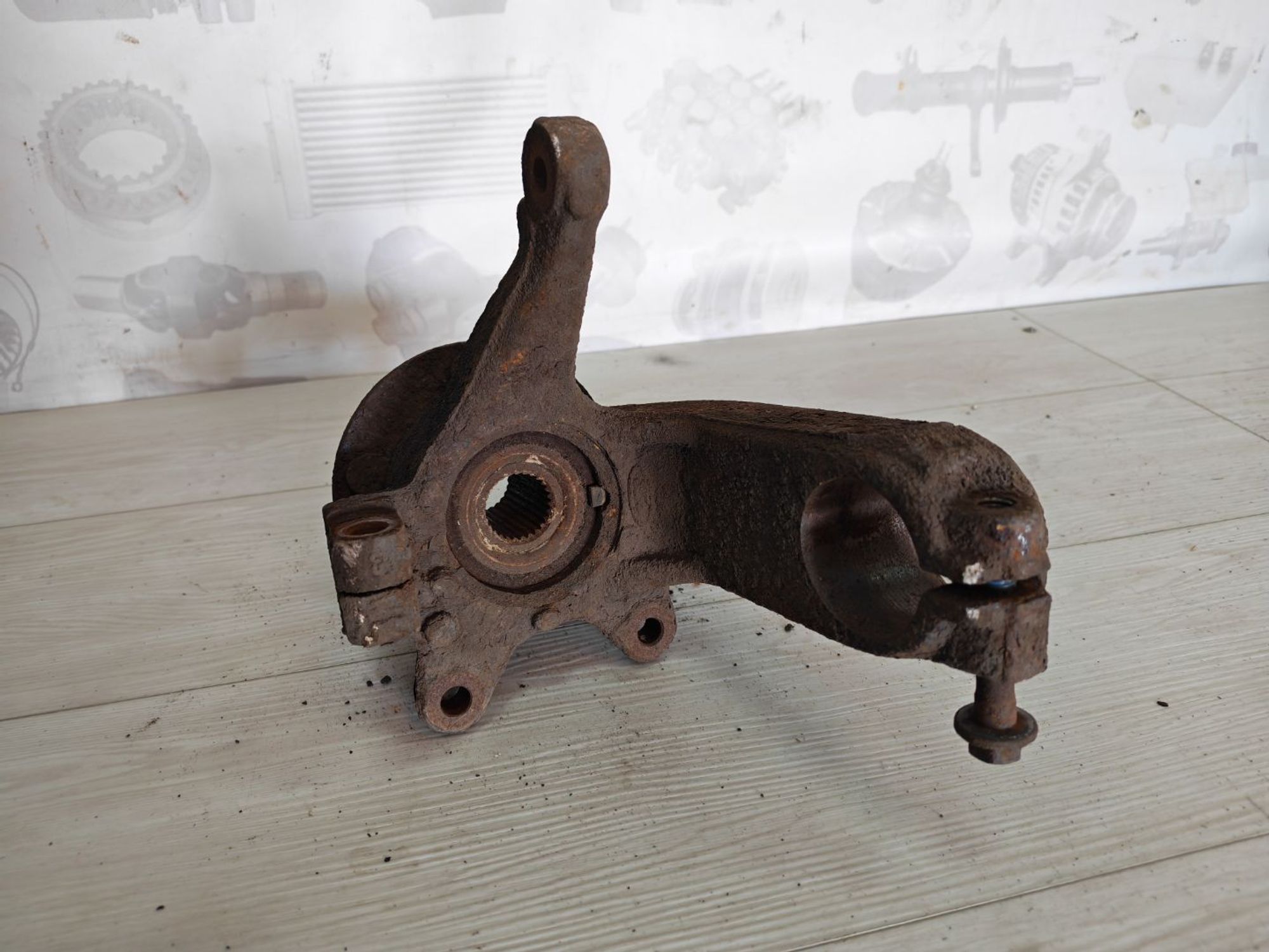 https://ycs.partsauto.market/partsauto-images/thmbs/userImages/c62dbafdfd507ffb436309ece2903ec8/part/f686c210-7dff-405e-ae96-72bcc496000a_1774376624319.jpg