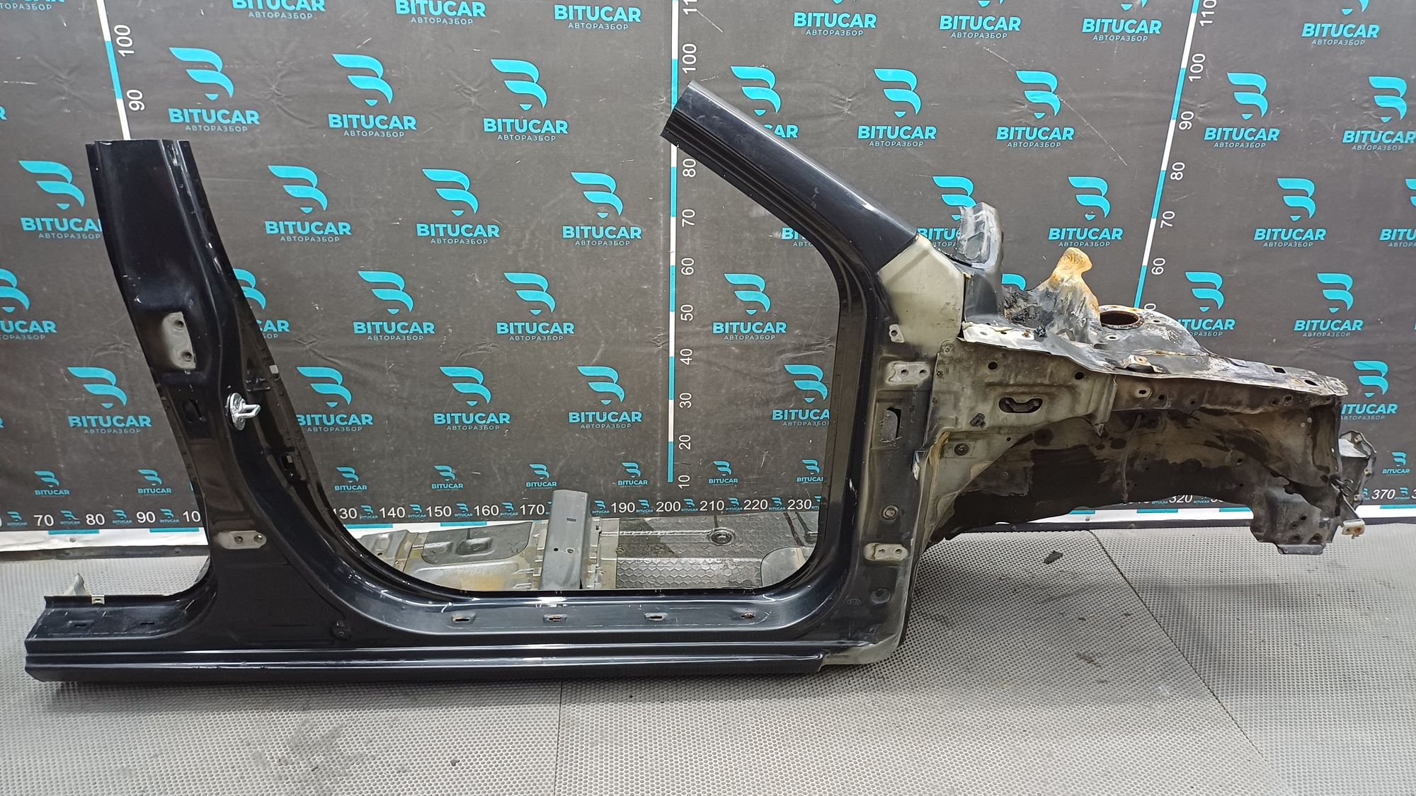 https://ycs.partsauto.market/partsauto-images/thmbs/userImages/c8f07ba63eb5b2f0f6006ea854bf8f7d/part/00507513-a293-4e19-9b80-ea47e60f65ff_1774939930922.jpg