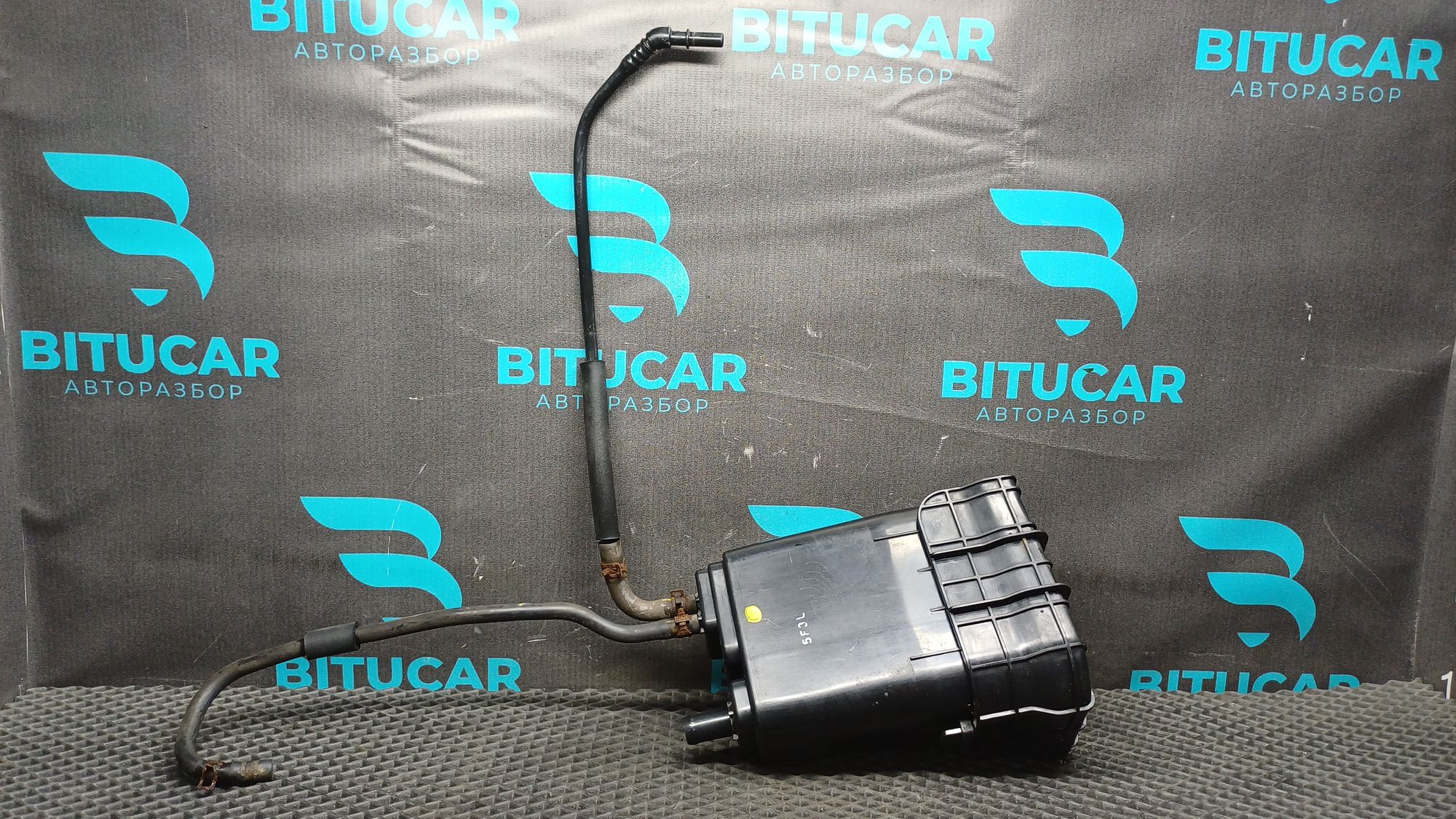 https://ycs.partsauto.market/partsauto-images/thmbs/userImages/c8f07ba63eb5b2f0f6006ea854bf8f7d/part/00ec078b-e068-4e99-9839-e16fbb1d3597_1777554214693.jpg