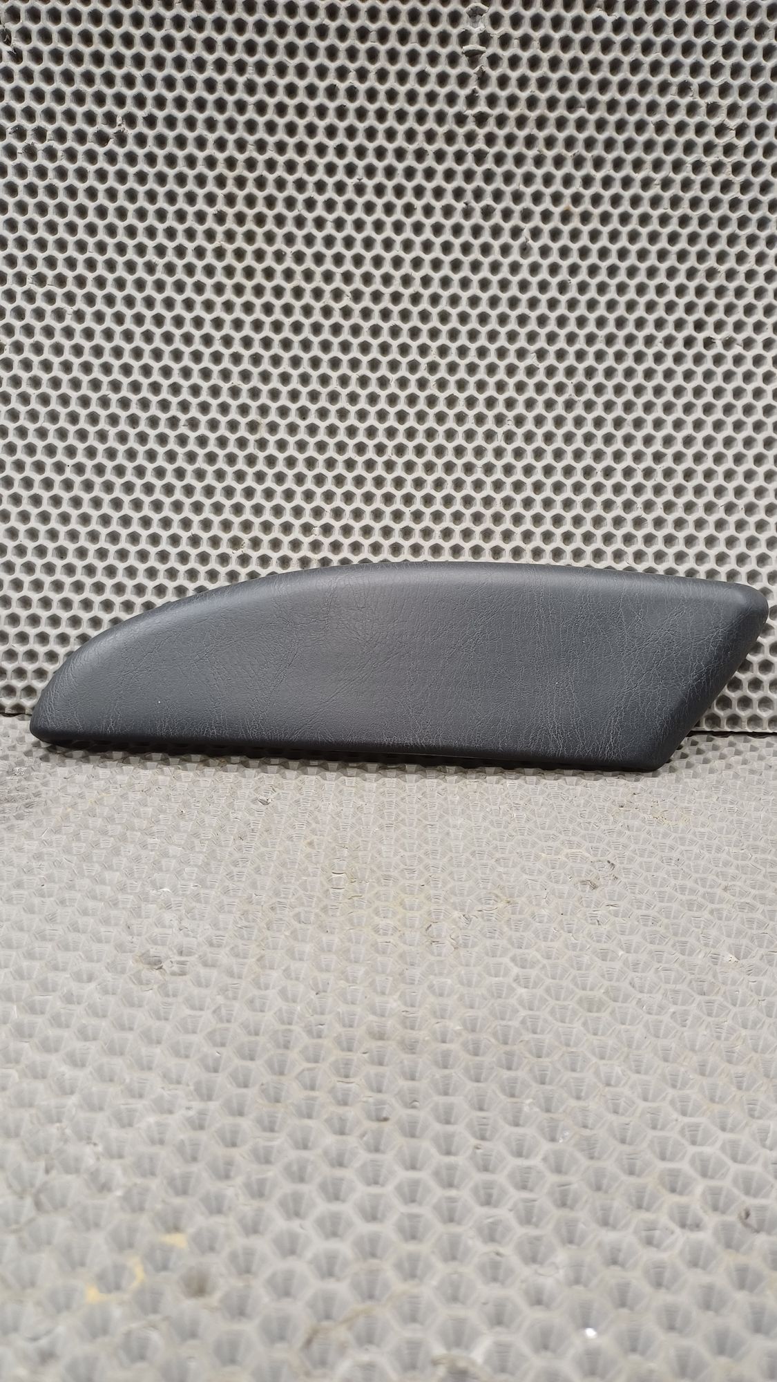 https://ycs.partsauto.market/partsauto-images/thmbs/userImages/c8f07ba63eb5b2f0f6006ea854bf8f7d/part/01a1c558-818b-4b4e-9479-d3f3ead3c17c_1774343044143.jpg