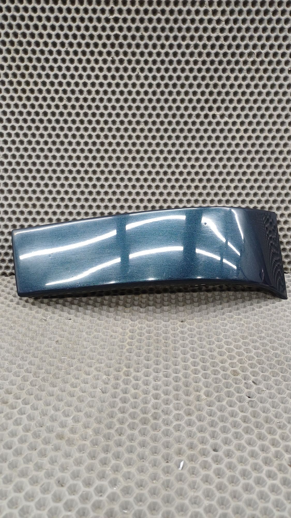 Б/У планка под задний фонарь левый   Toyota CARINA E 6 дорест. 1992—1996 1994 Зеленый, 1990 рублей, Краснодар