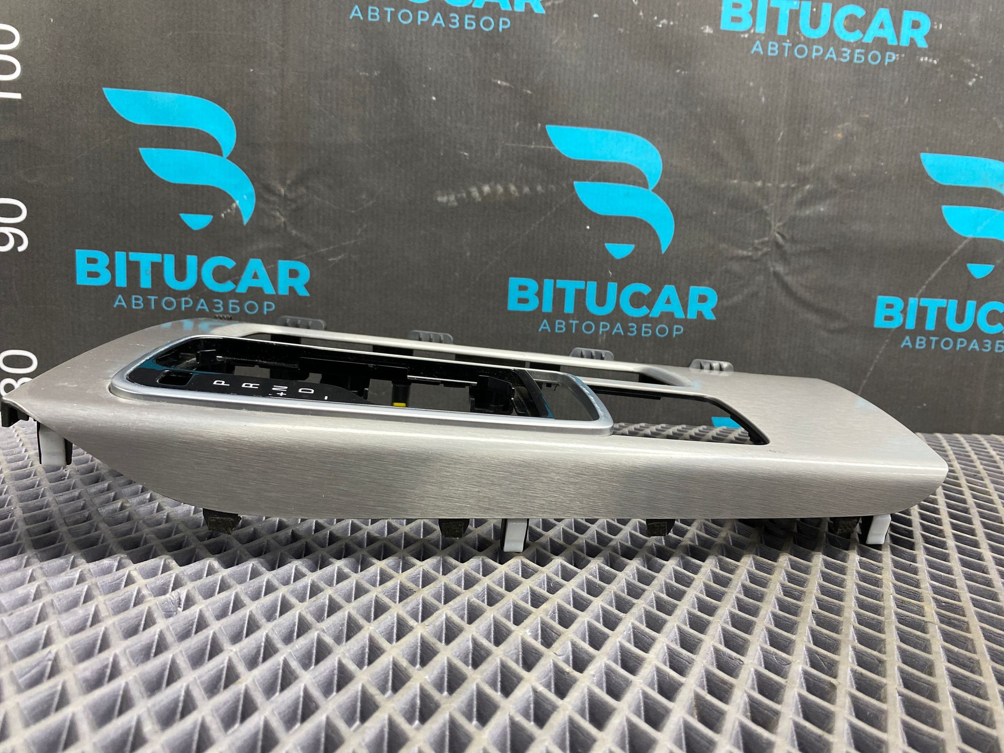https://ycs.partsauto.market/partsauto-images/thmbs/userImages/c8f07ba63eb5b2f0f6006ea854bf8f7d/part/0207c697-31fe-475c-ad65-d483436c72e7_1775306191309.jpg