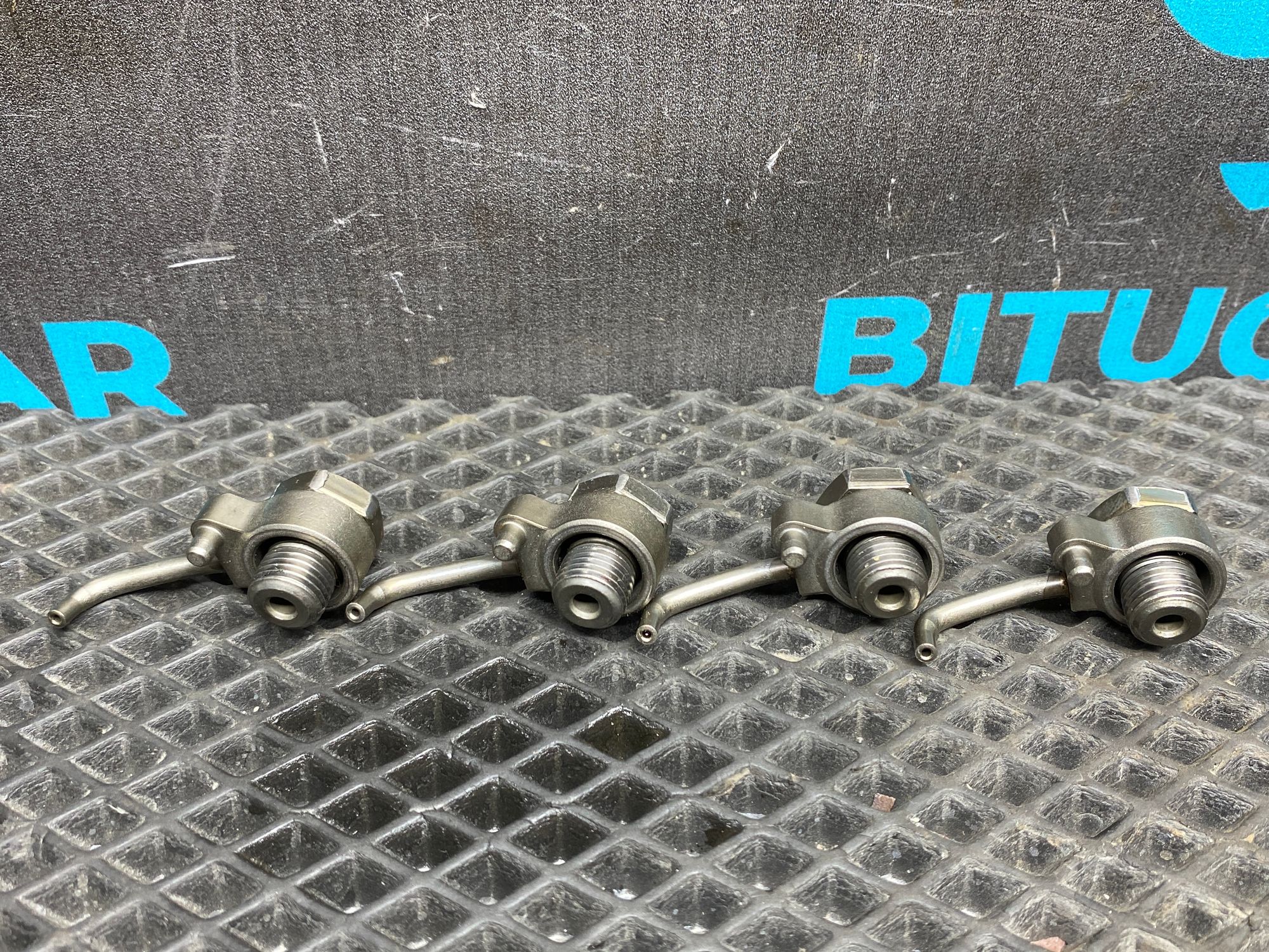 https://ycs.partsauto.market/partsauto-images/thmbs/userImages/c8f07ba63eb5b2f0f6006ea854bf8f7d/part/0231510c-81ac-4019-aea1-53da44632257_1777214215533.jpg