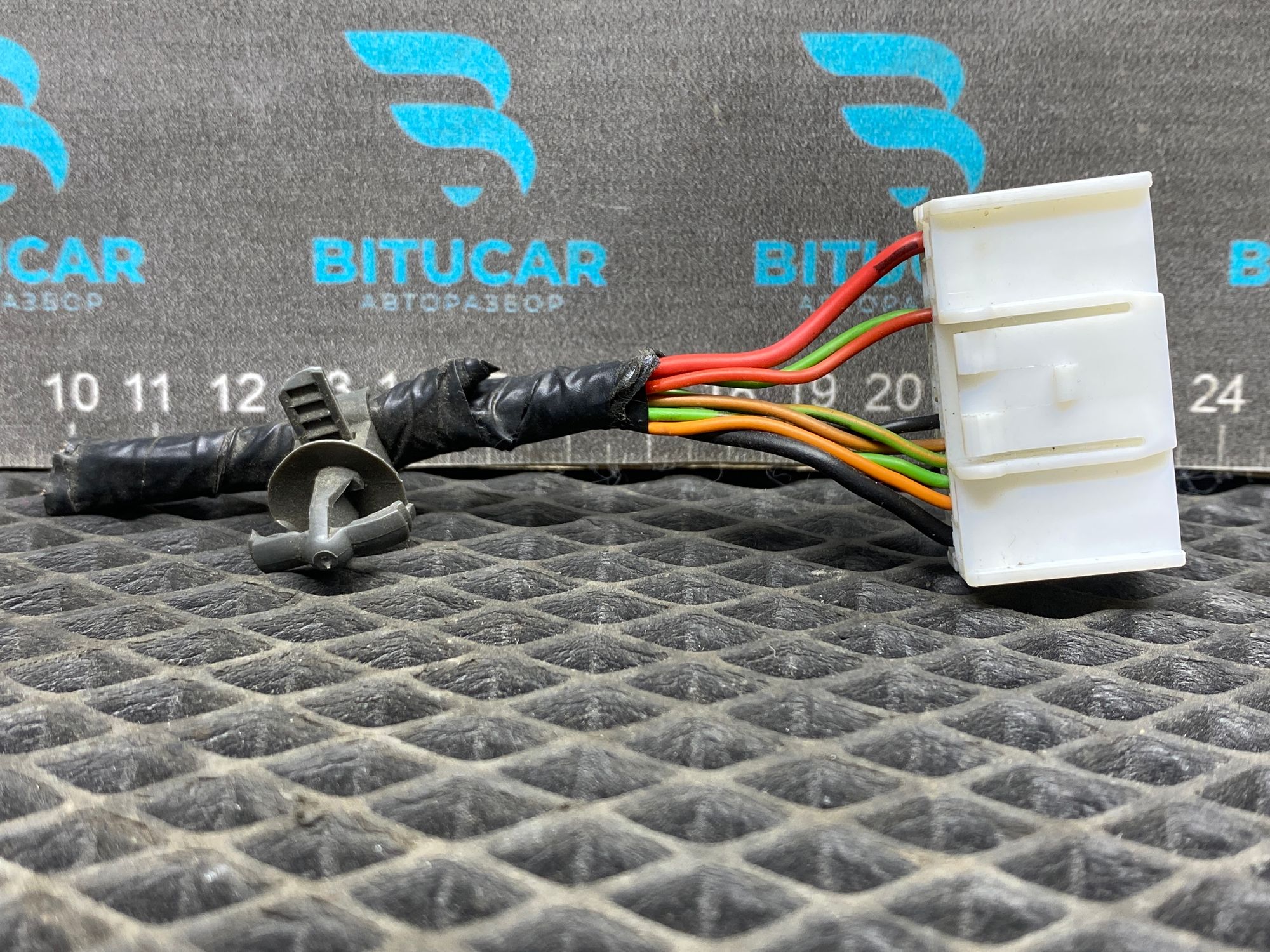https://ycs.partsauto.market/partsauto-images/thmbs/userImages/c8f07ba63eb5b2f0f6006ea854bf8f7d/part/02b7f3d9-b467-4e8e-98e8-b22e7def4aa2_1777474427134.jpg
