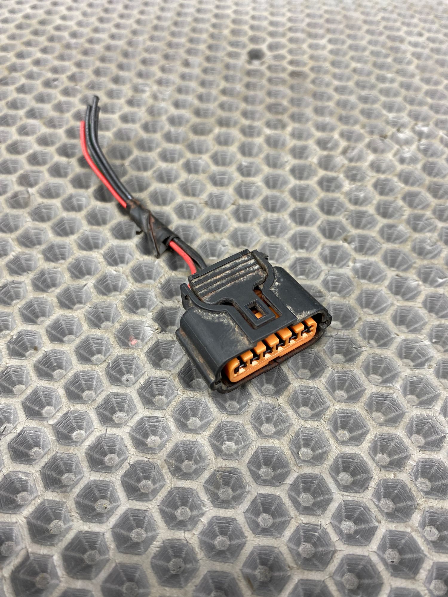 Б/У Фишка датчика парковки  Kia Optima 4 рест 2019г. 2.0L. G4ND АКПП, 890 рублей, Краснодар