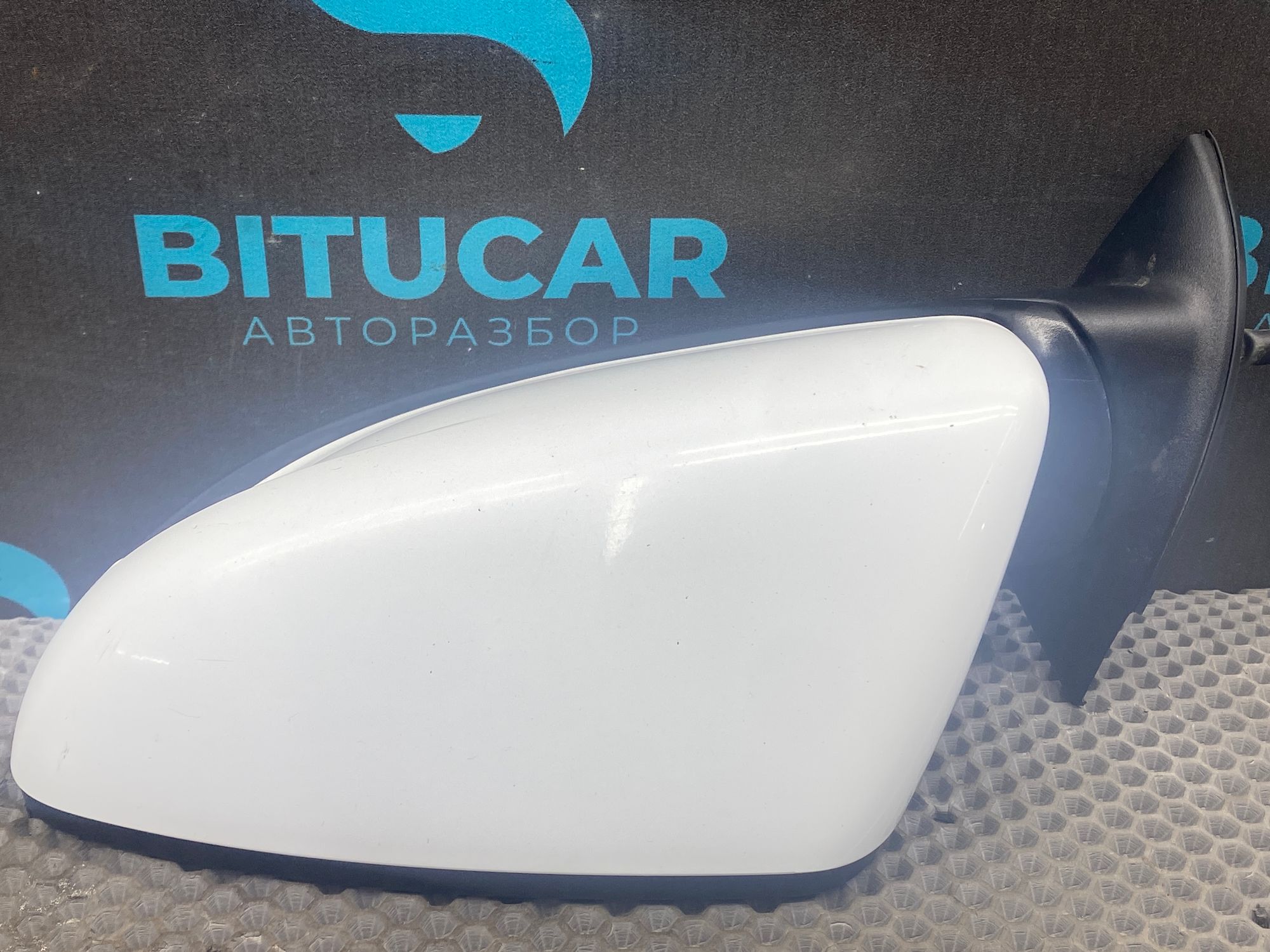 https://ycs.partsauto.market/partsauto-images/thmbs/userImages/c8f07ba63eb5b2f0f6006ea854bf8f7d/part/0304cf39-5732-4c45-a561-649442b20688_1773579787773.jpg