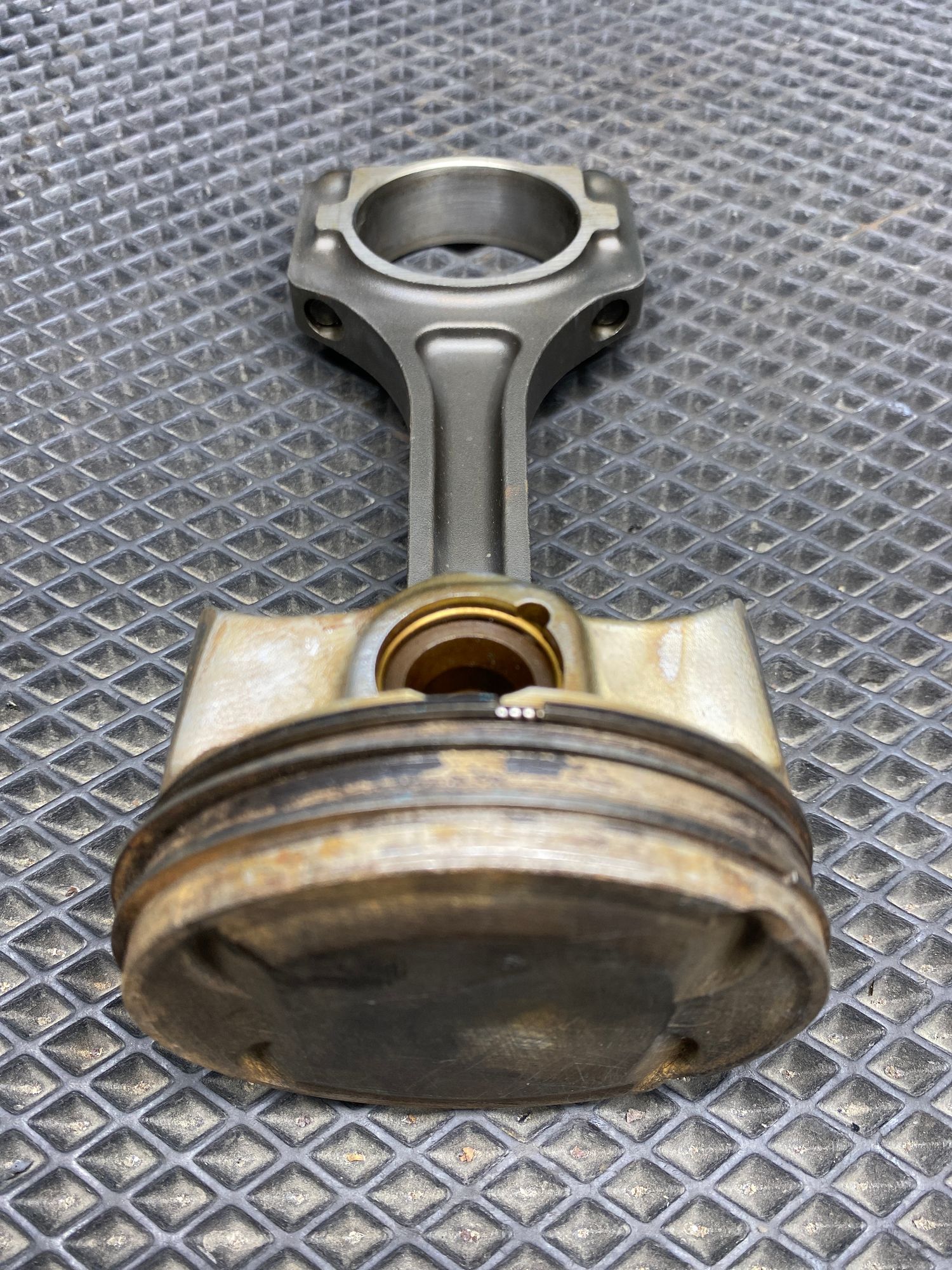 https://ycs.partsauto.market/partsauto-images/thmbs/userImages/c8f07ba63eb5b2f0f6006ea854bf8f7d/part/03a1436d-705c-479d-b1d8-2e36a098b85c_1777205128165.jpg